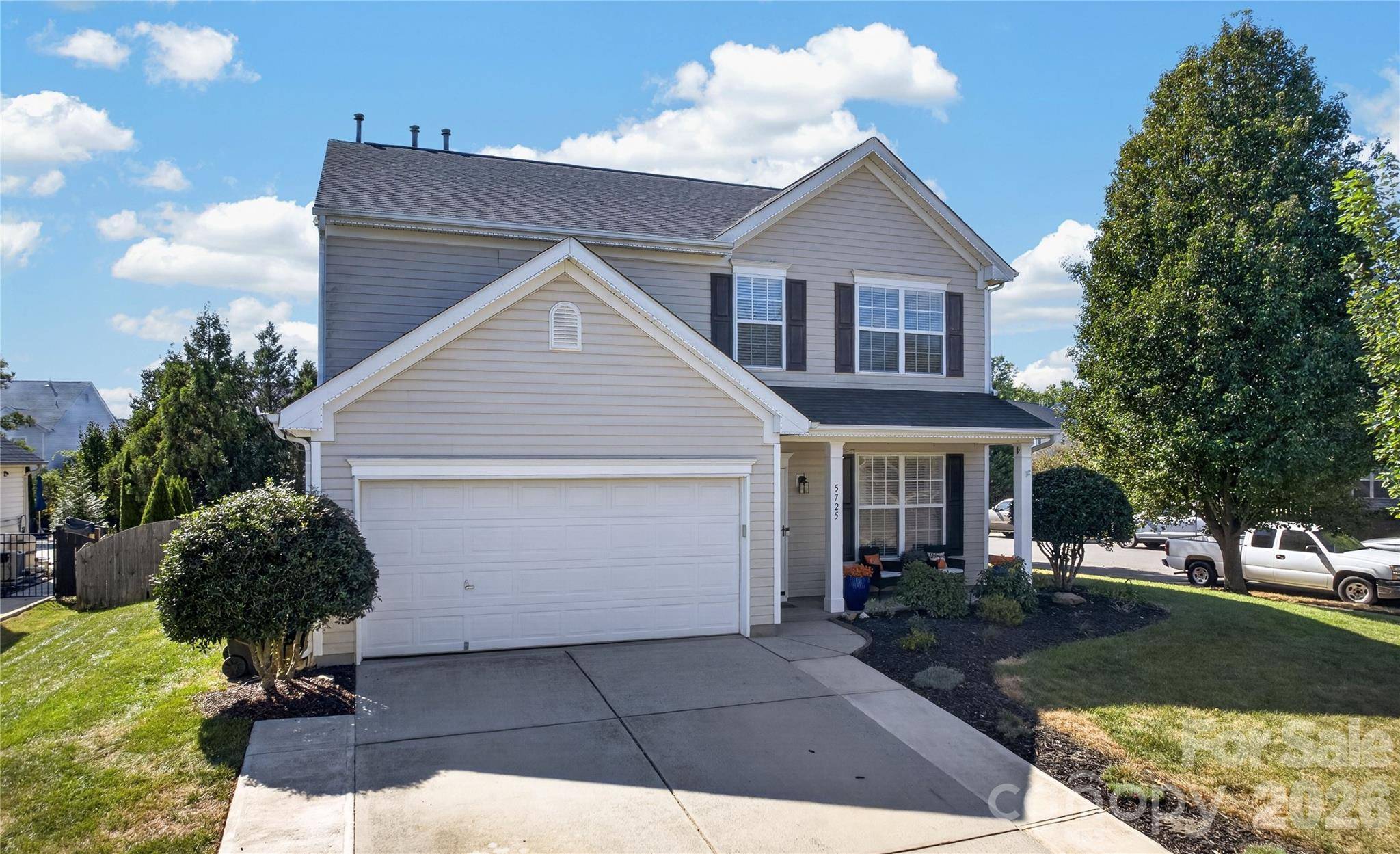 5725 Lindley Crescent DR, Indian Trail, NC 28079