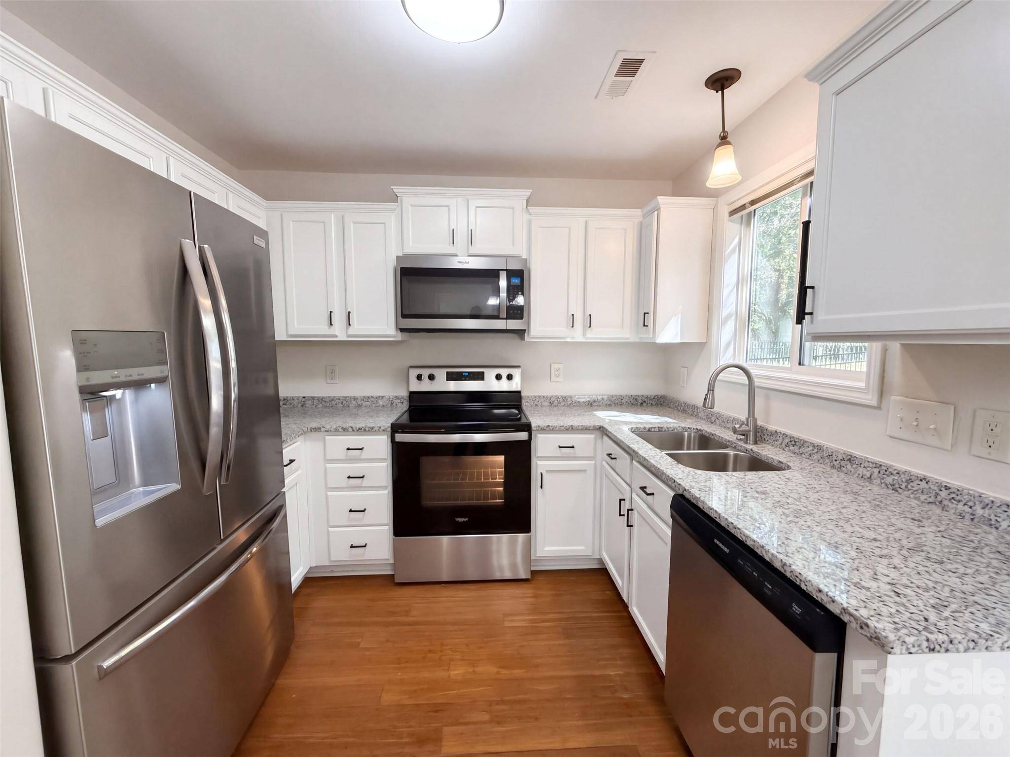 10526 Glory Meadow CT, Charlotte, NC 28278