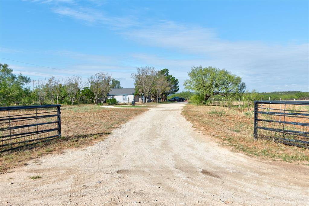 1216 County Road 349, Merkel, TX 79536