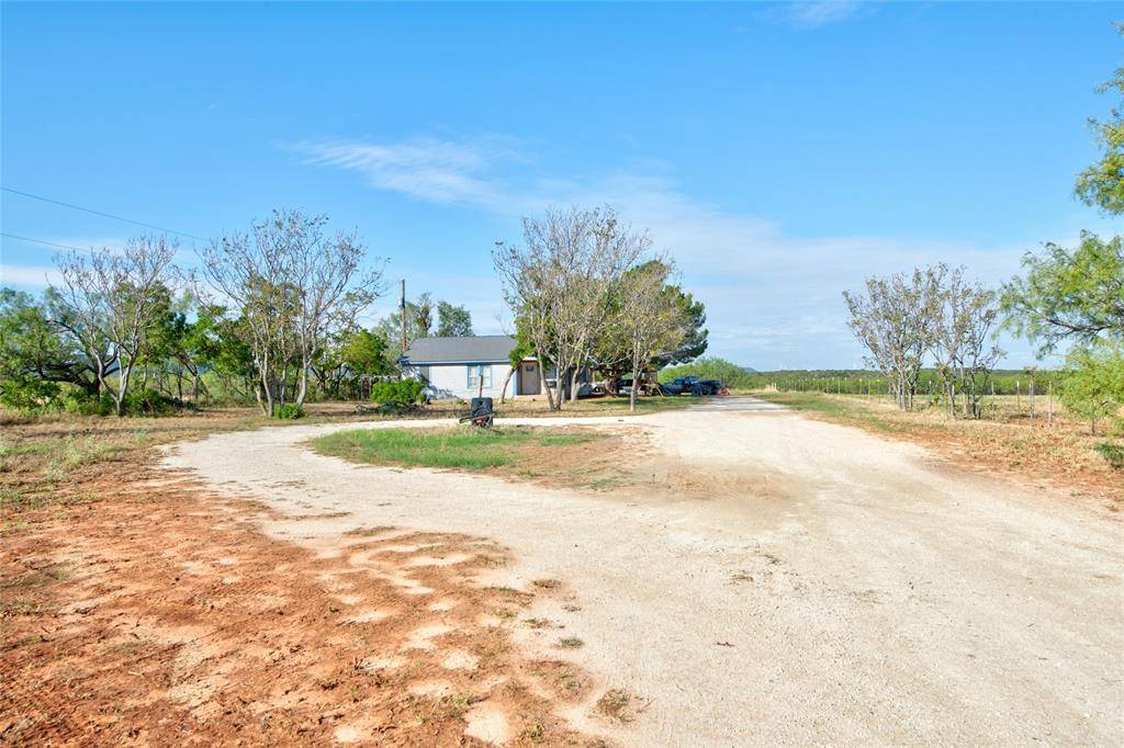 1216 County Road 349, Merkel, TX 79536