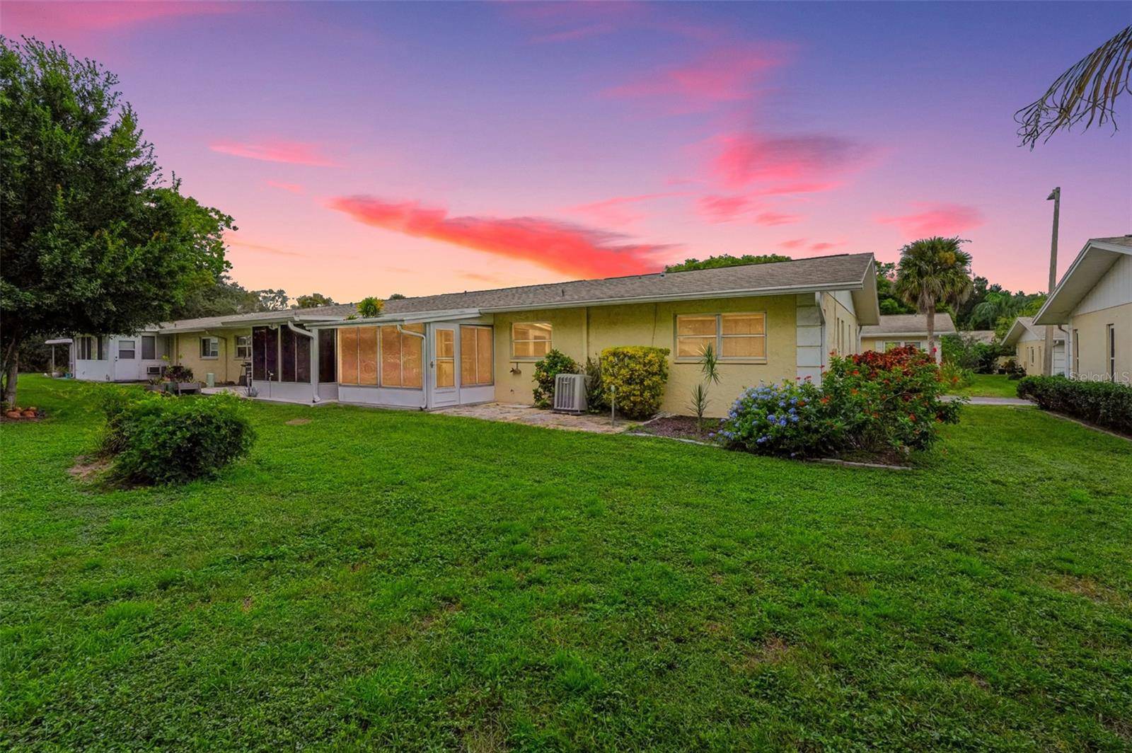 852 OXFORD CT, Dunedin, FL 34698