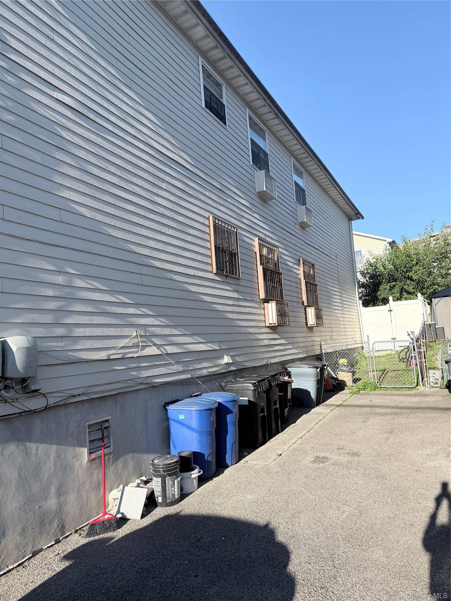 2924 Ely AVE, Bronx, NY 10469
