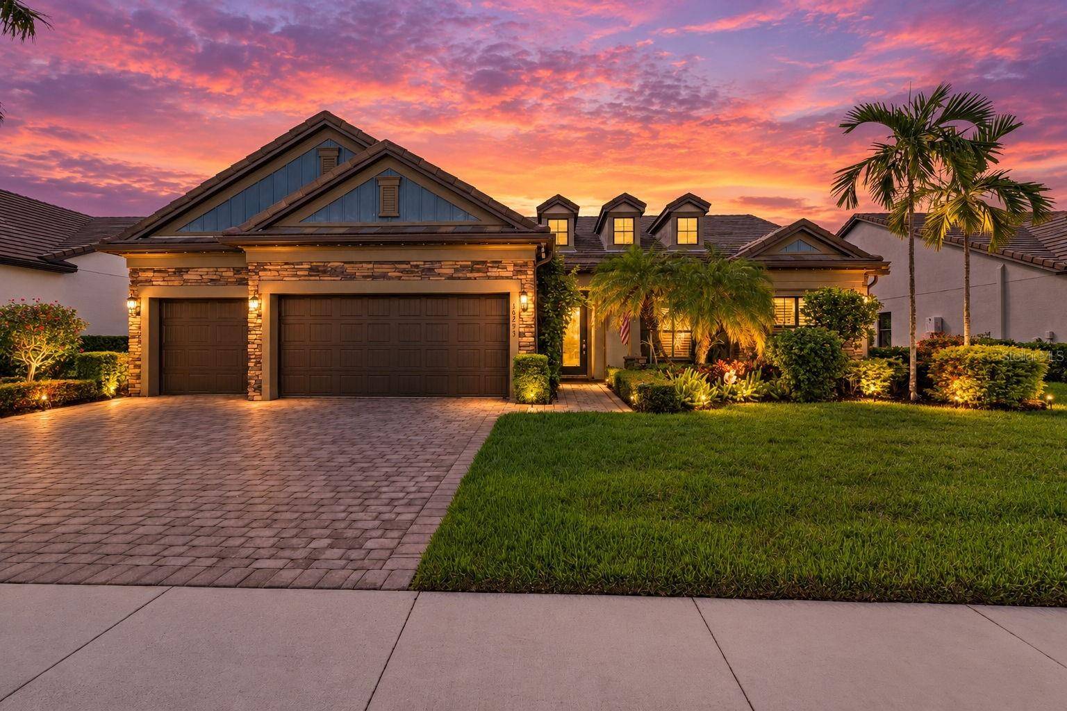 16293 CAMDEN LAKES CIR, Naples, FL 34110