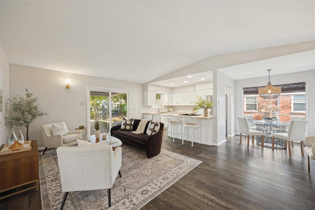 12123 Sunland Street, Dallas, TX 75218