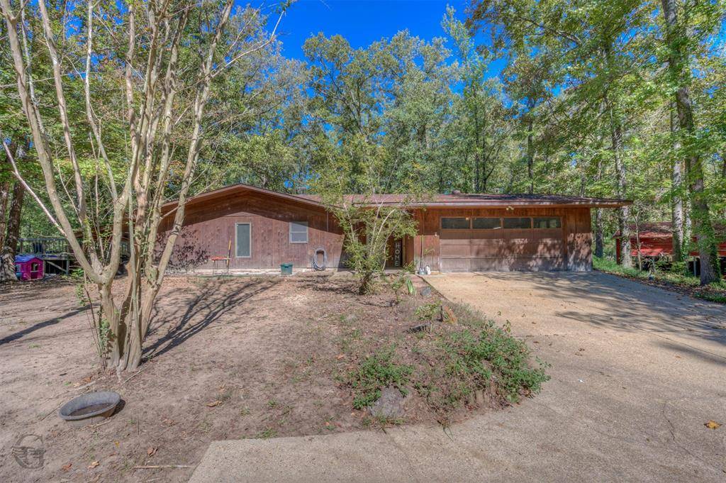 4320 Circle Square Drive, Mooringsport, LA 71060