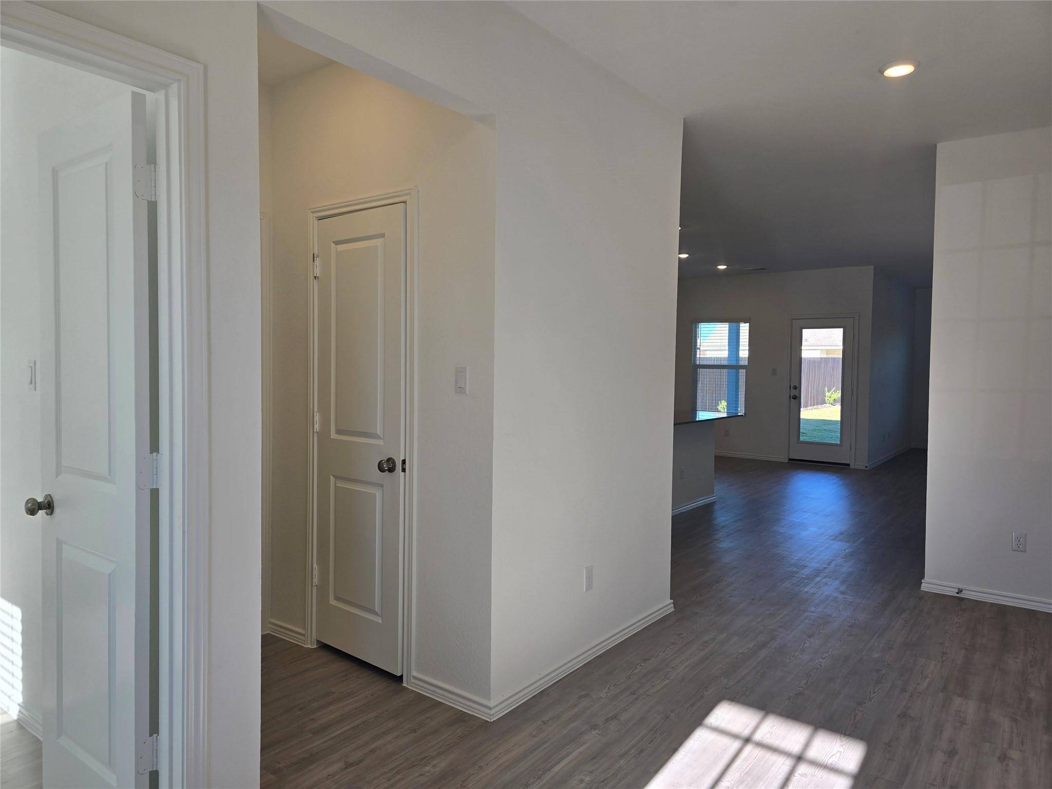 1816 Four Waters LOOP, Georgetown, TX 78628