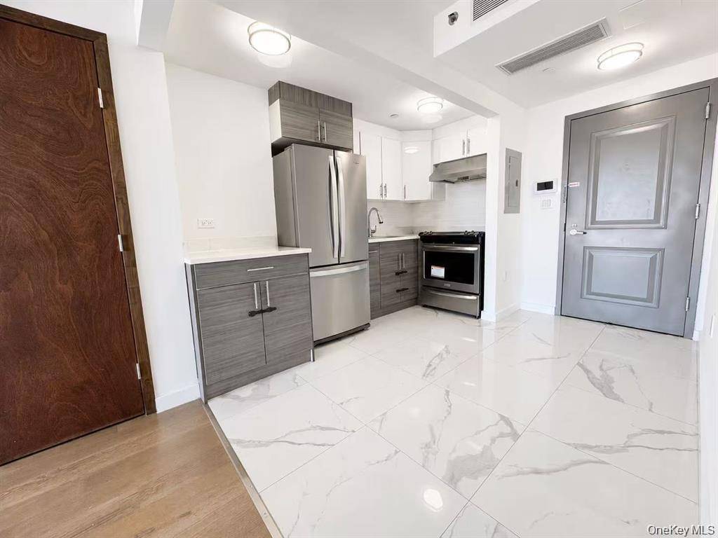 7009 45th AVE #7C, Woodside, NY 11377