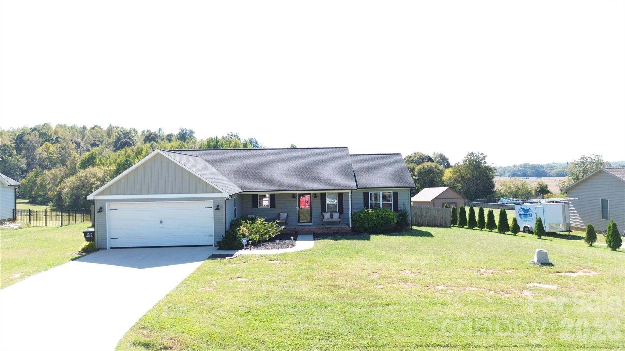 3923 Ritchie RD, Lincolnton, NC 28092