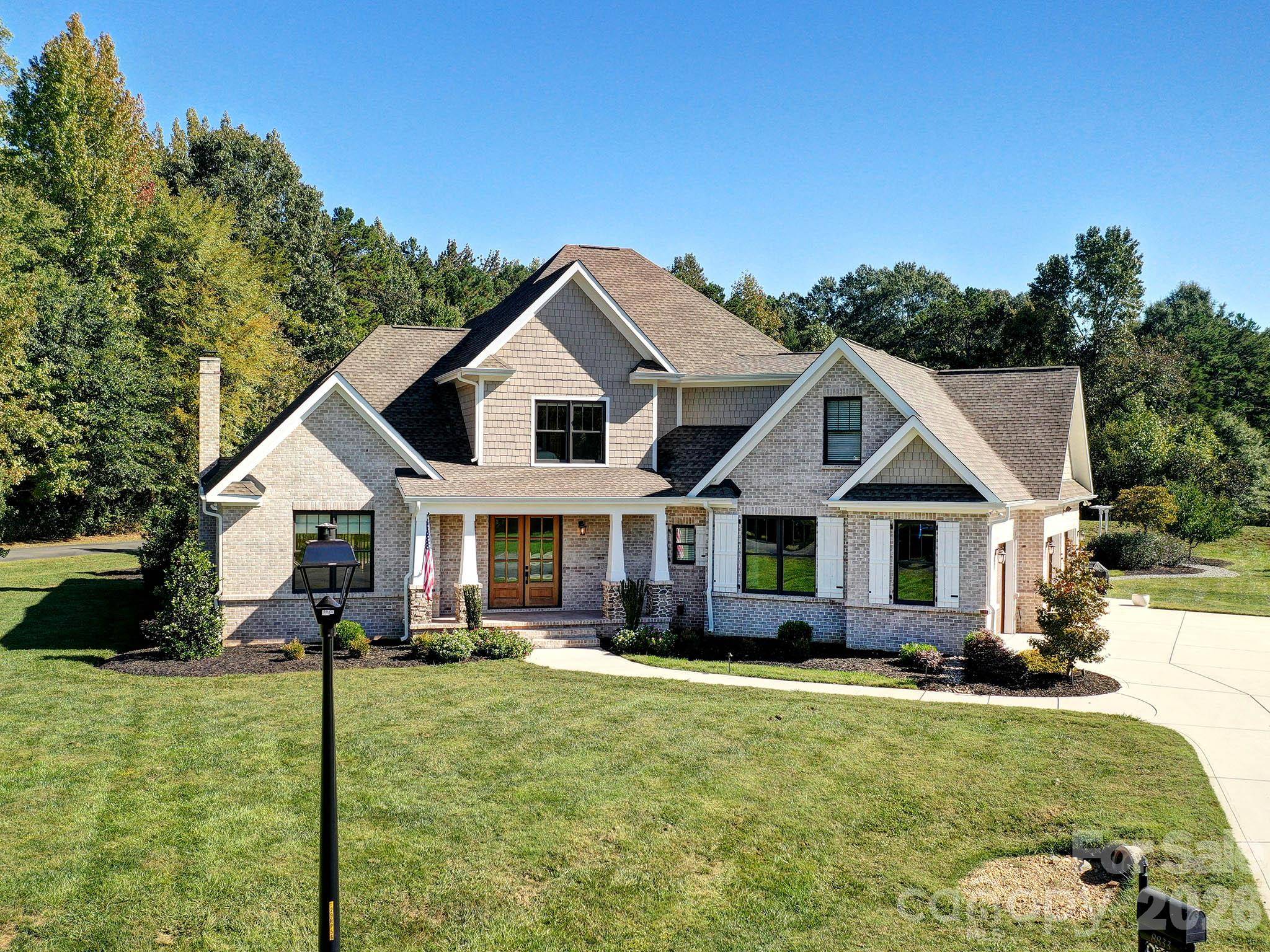 8833 Kerns Meadow LN, Huntersville, NC 28078