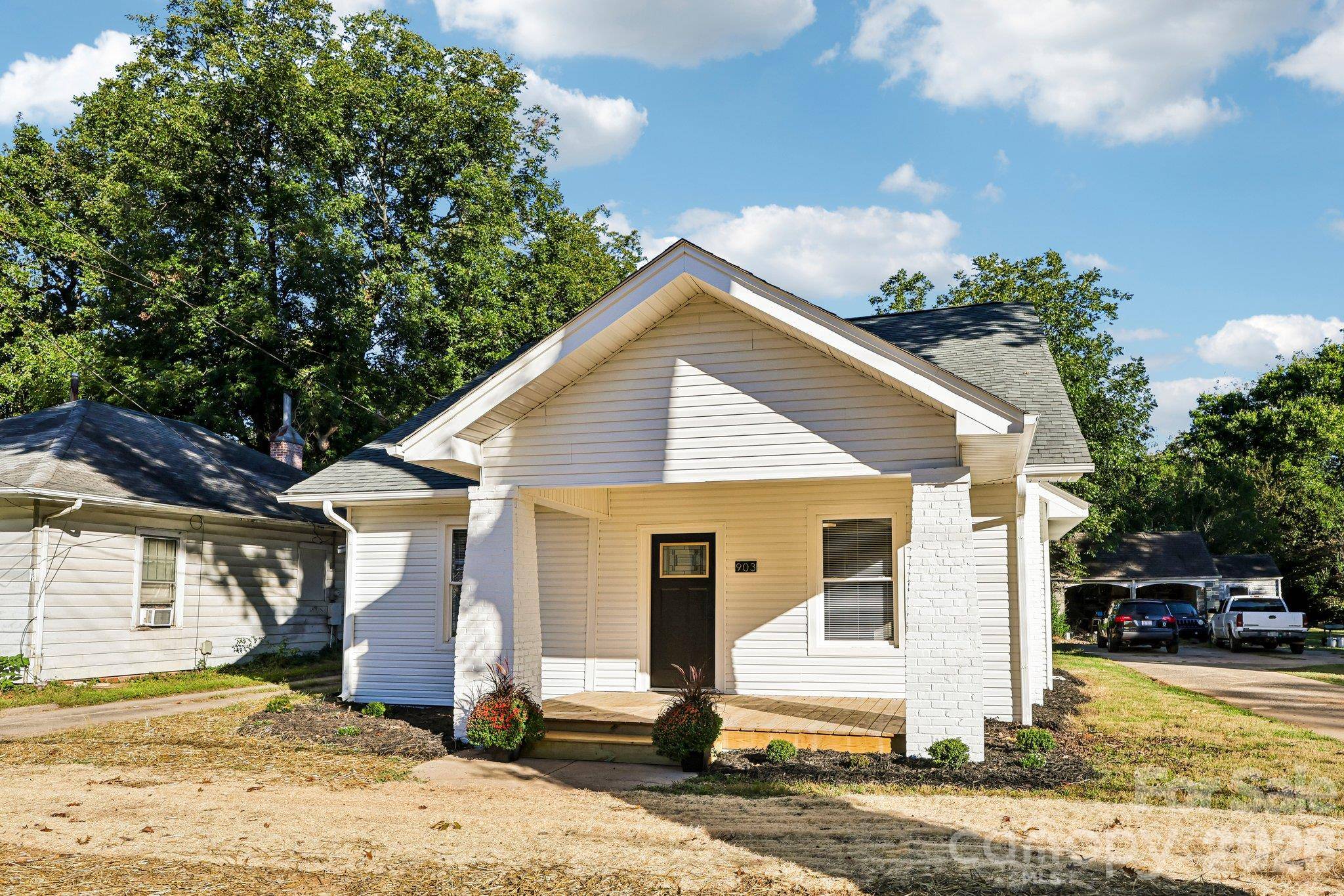 903 E Main ST, Albemarle, NC 28001
