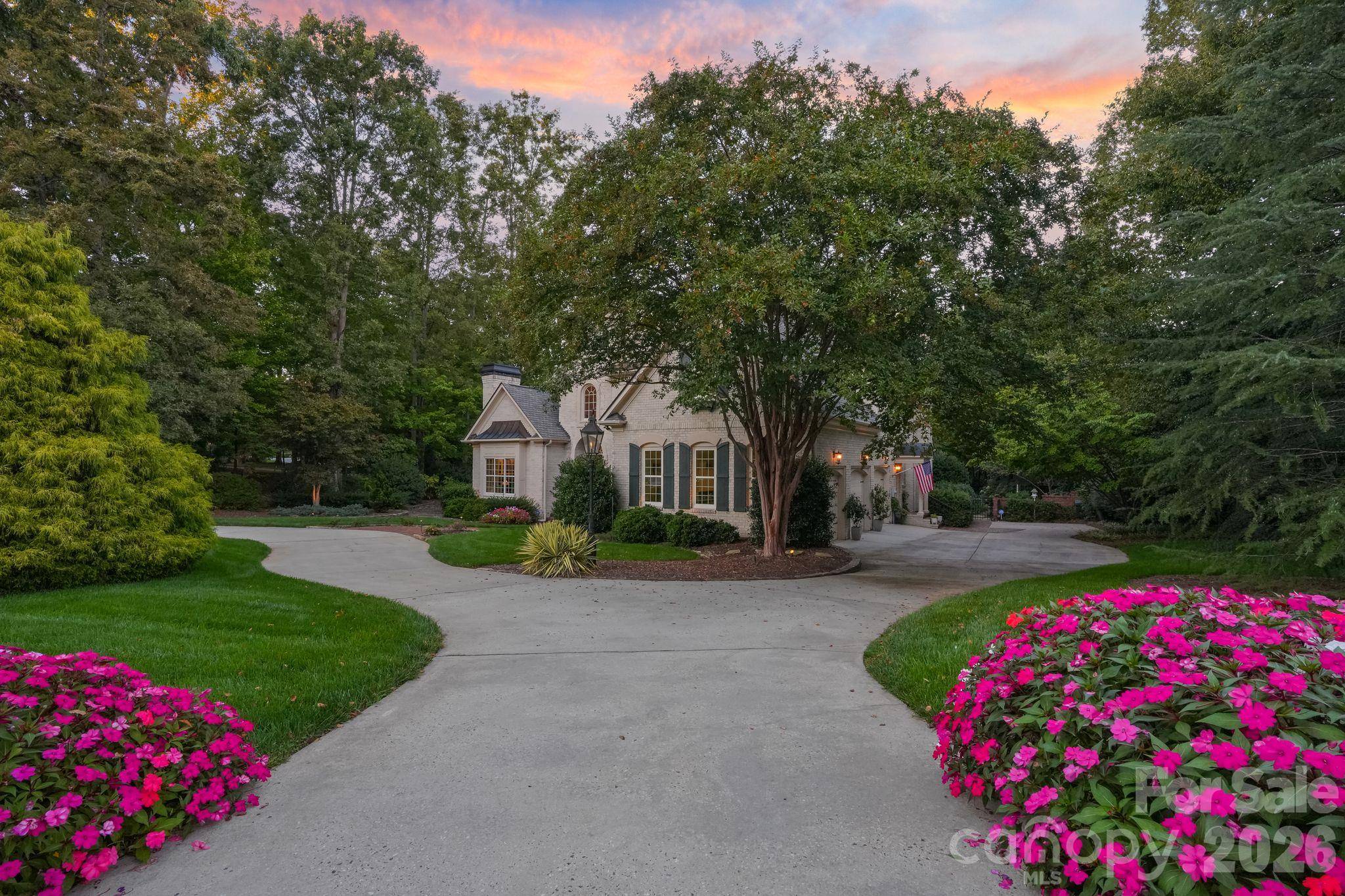 811 Bass Landing PL, Greensboro, NC 27455