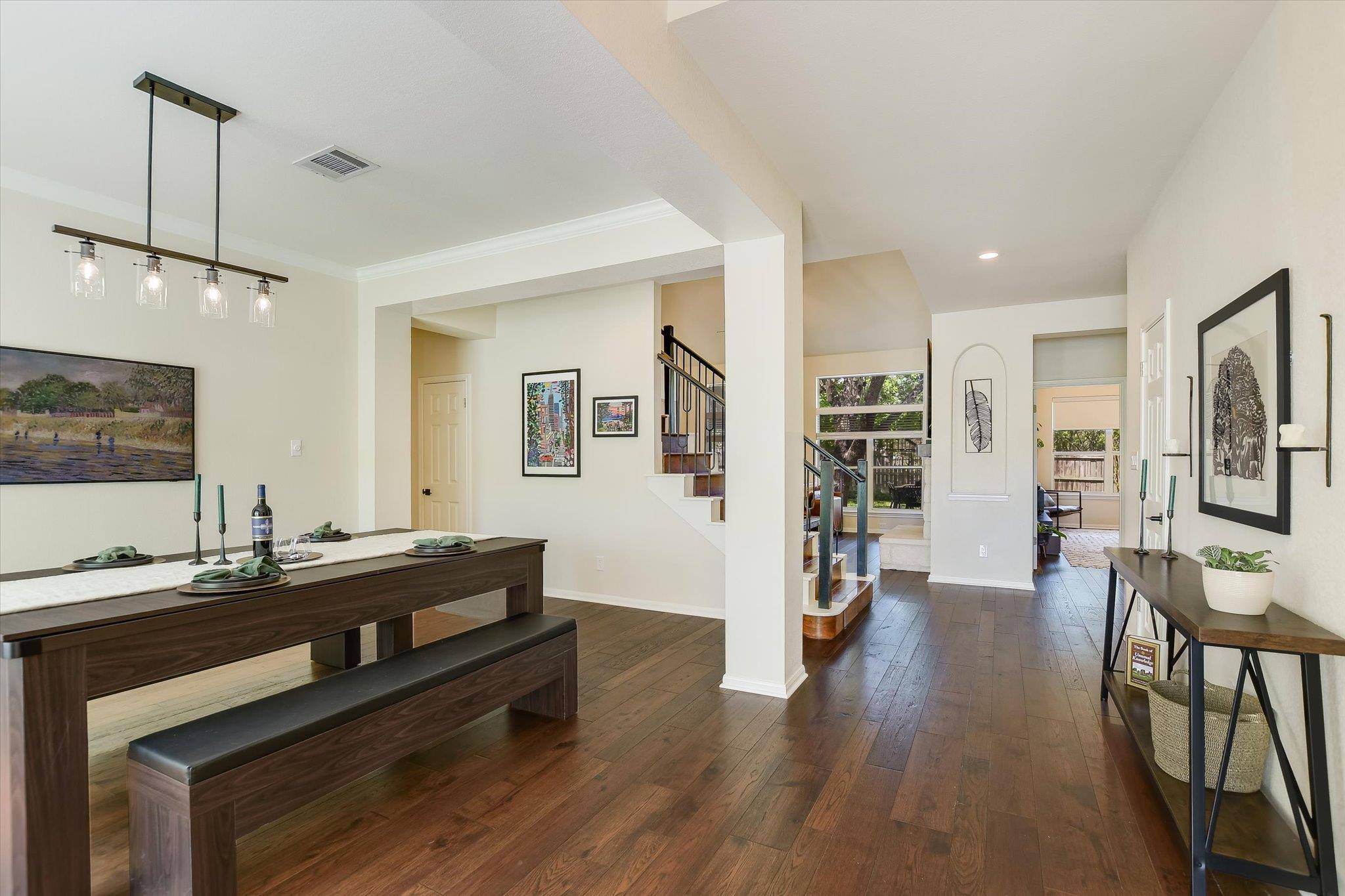 5913 Republic Of Texas BLVD, Austin, TX 78735