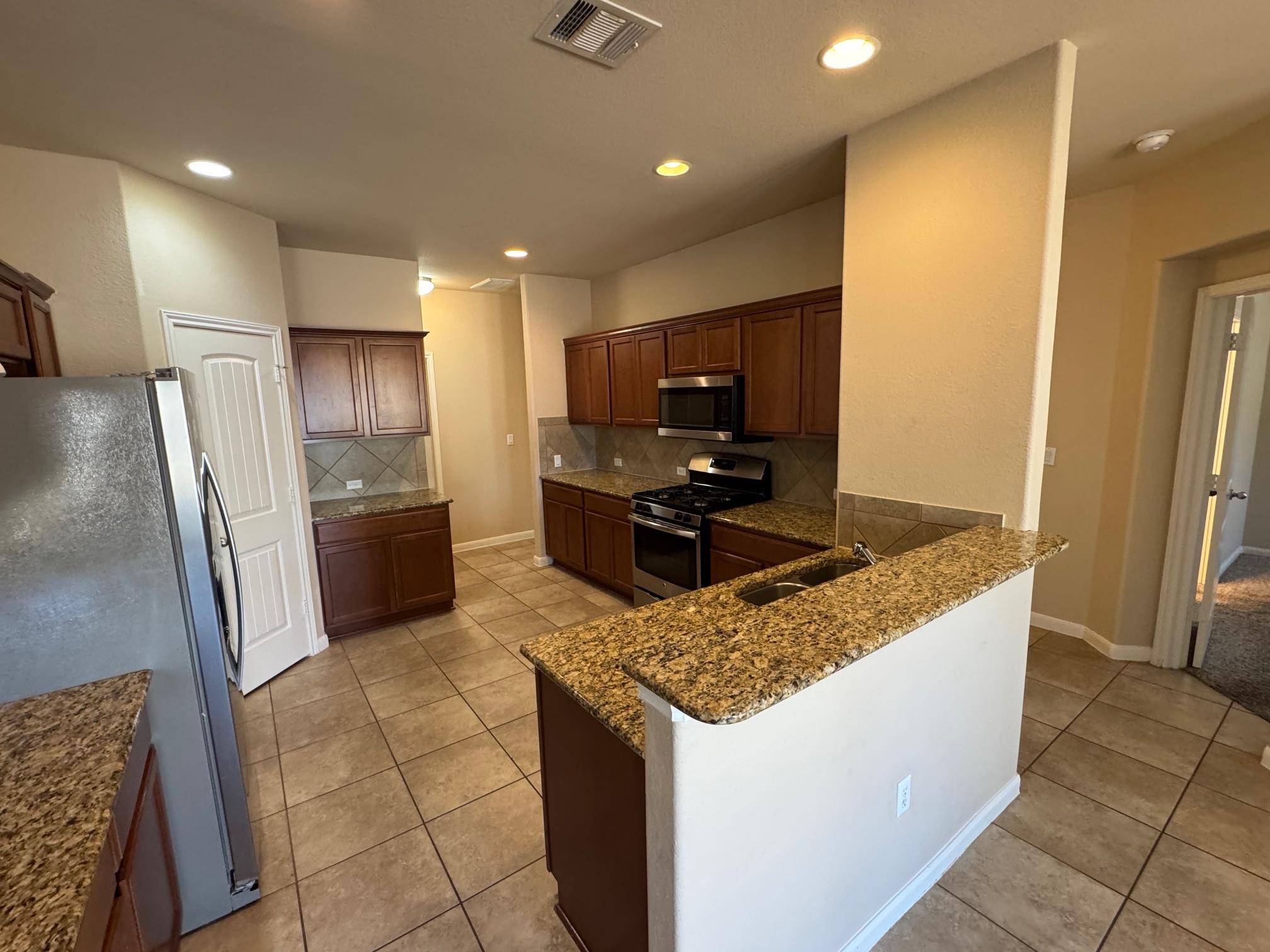 424 Langely, Kyle, TX 78640