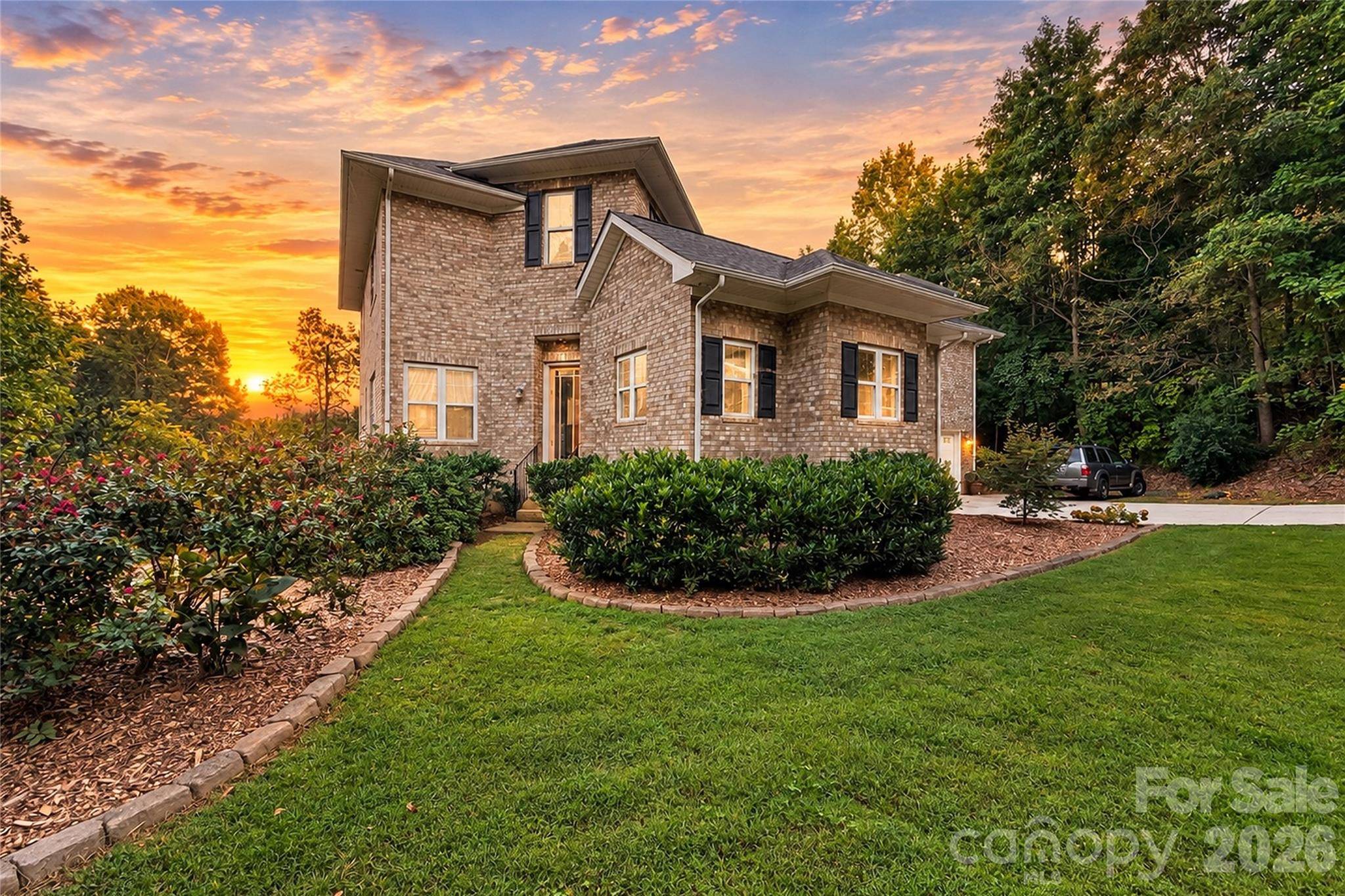 7365 Gabriel ST, Sherrills Ford, NC 28673