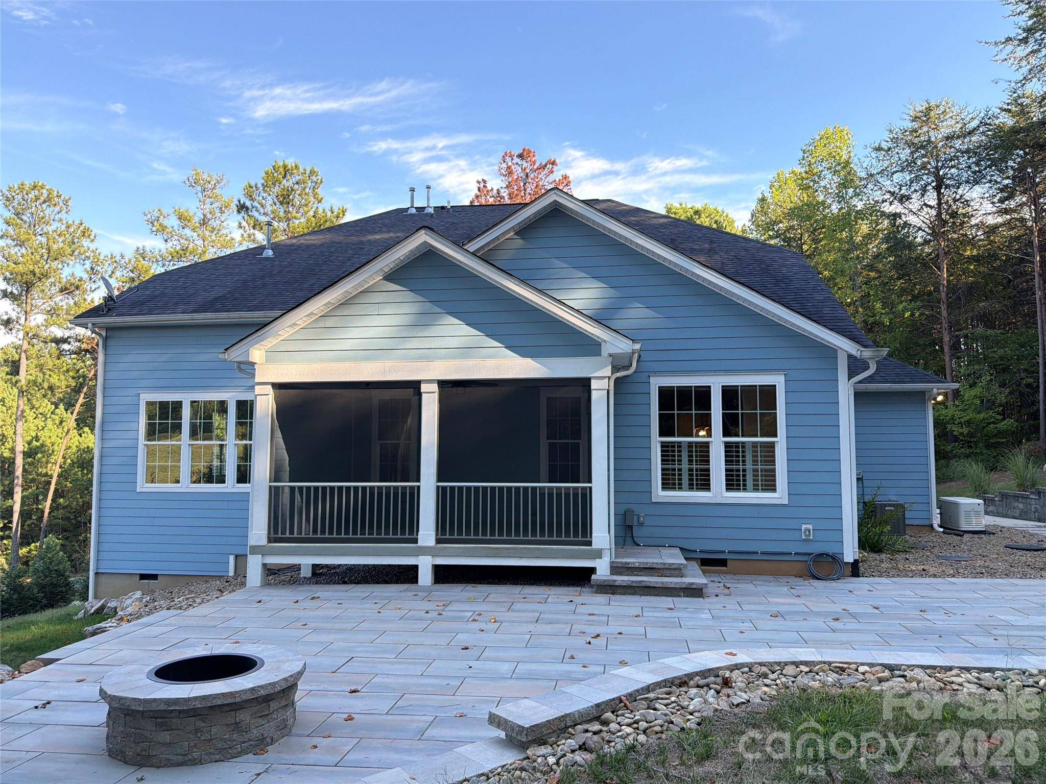 4237 Island Fox LN, Denver, NC 28037