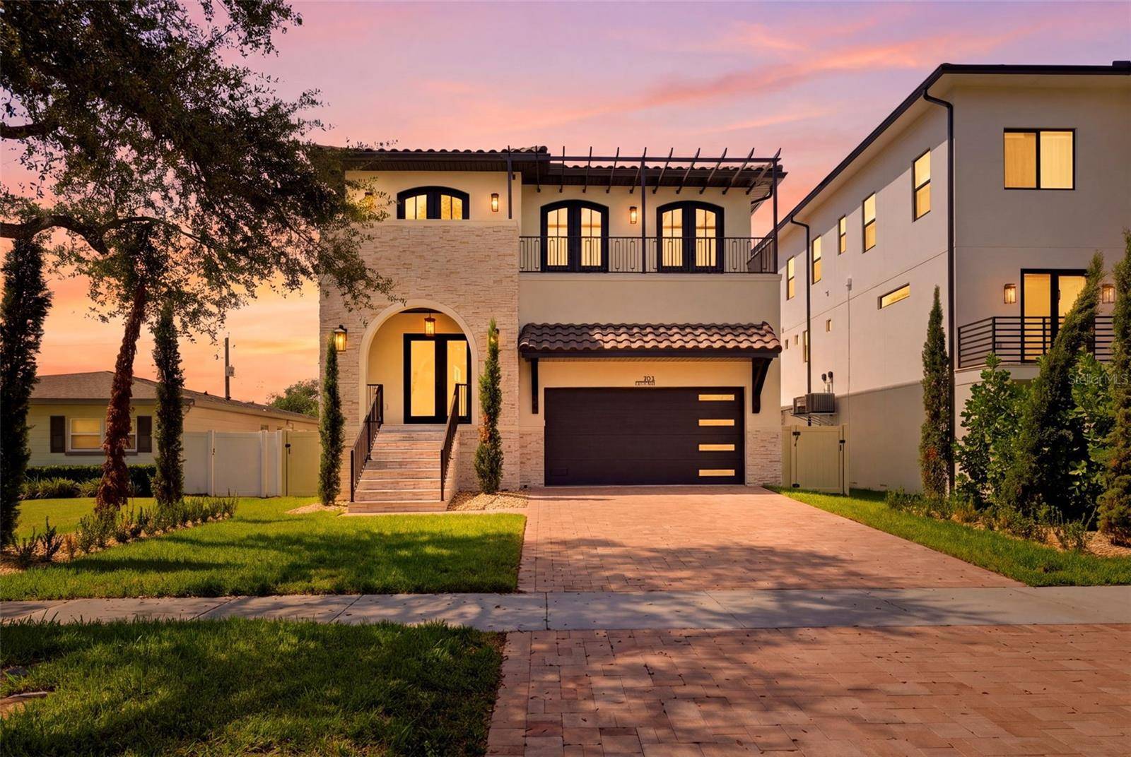 502 E DAVIS BLVD, Tampa, FL 33606