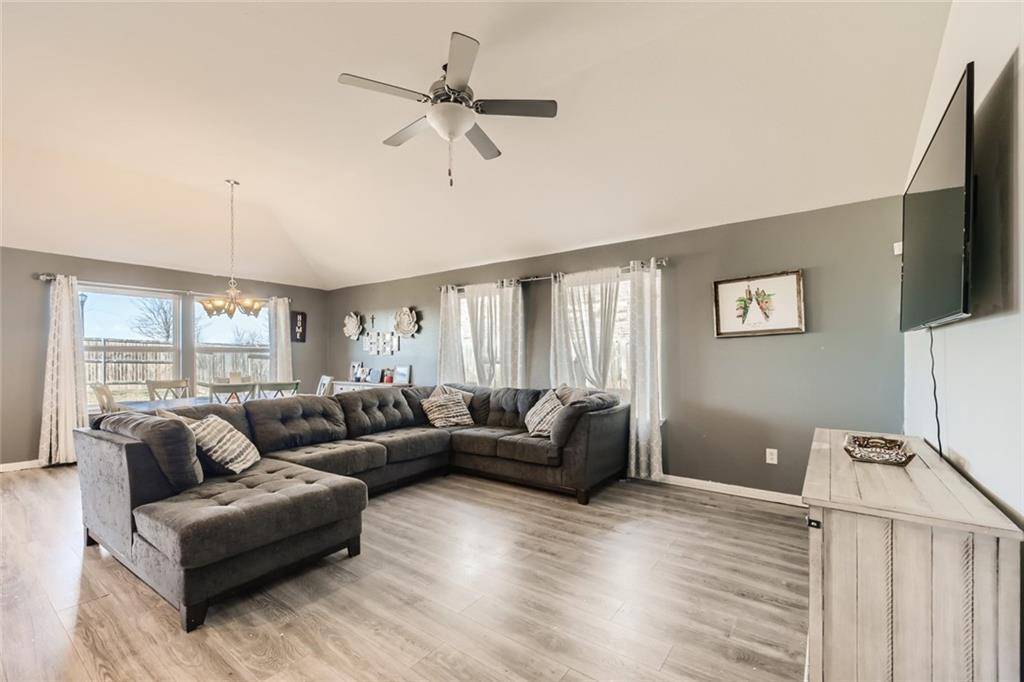 349 Tailwind DR, Kyle, TX 78640