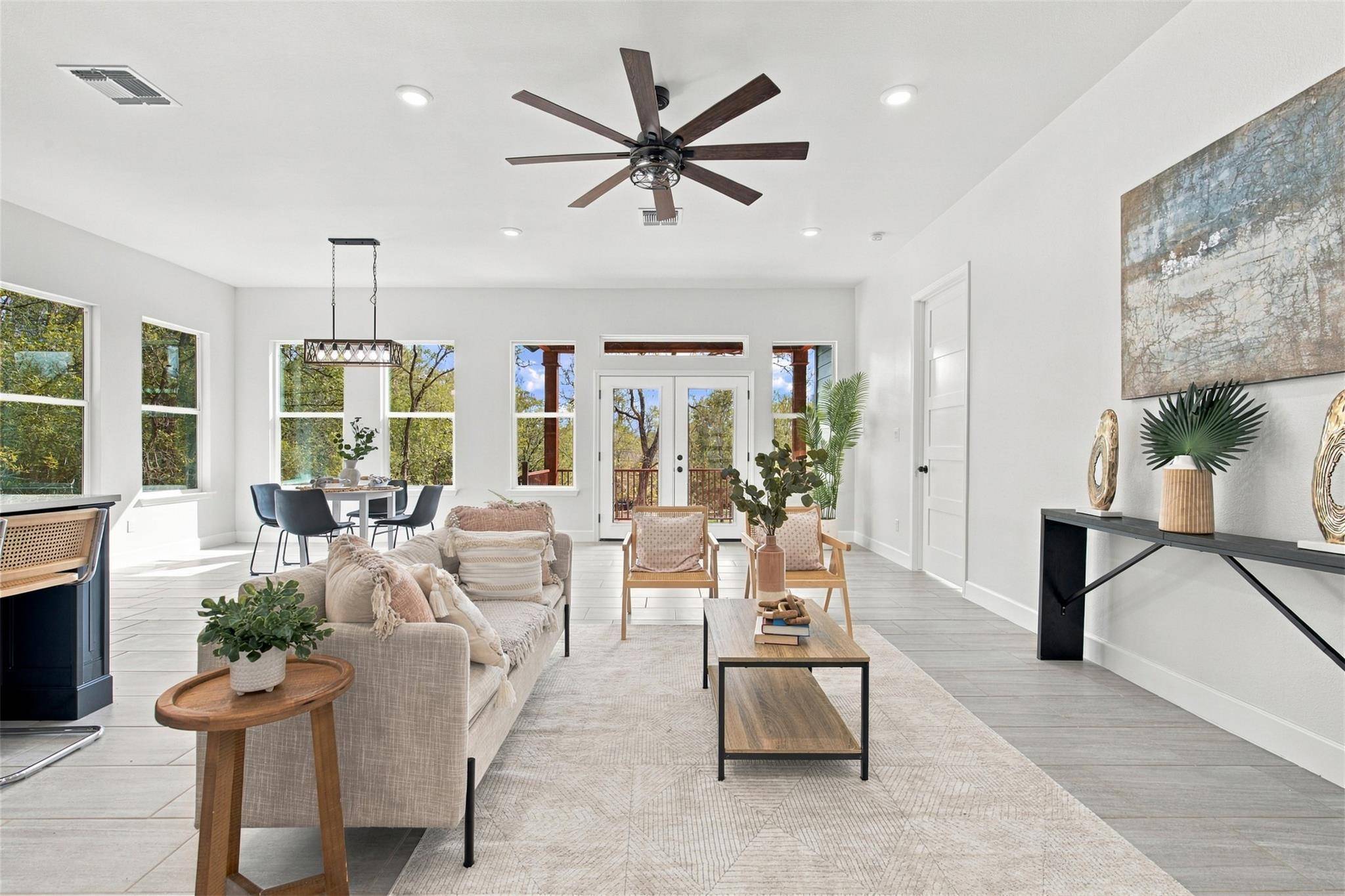157 E Keanahalululu LN, Bastrop, TX 78602