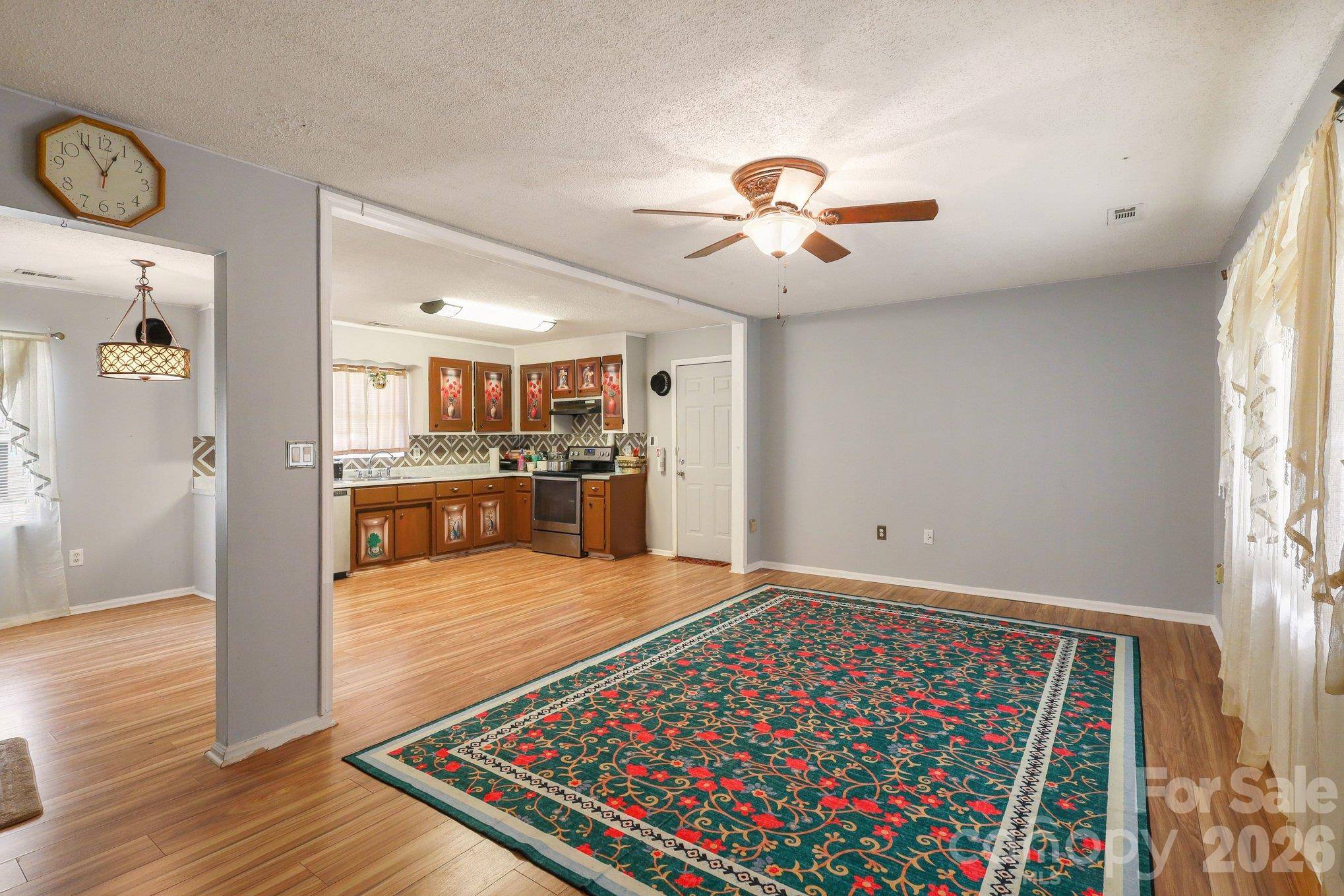 938 Lyndsey Brooke CT, Lincolnton, NC 28092