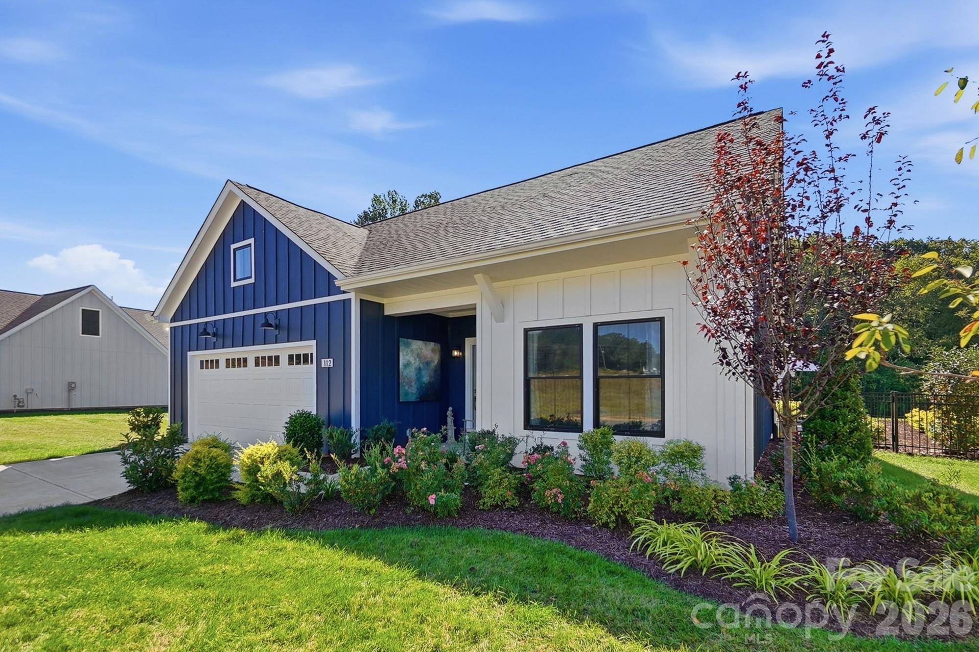 112 Alenda Lux CIR, Mooresville, NC 28115