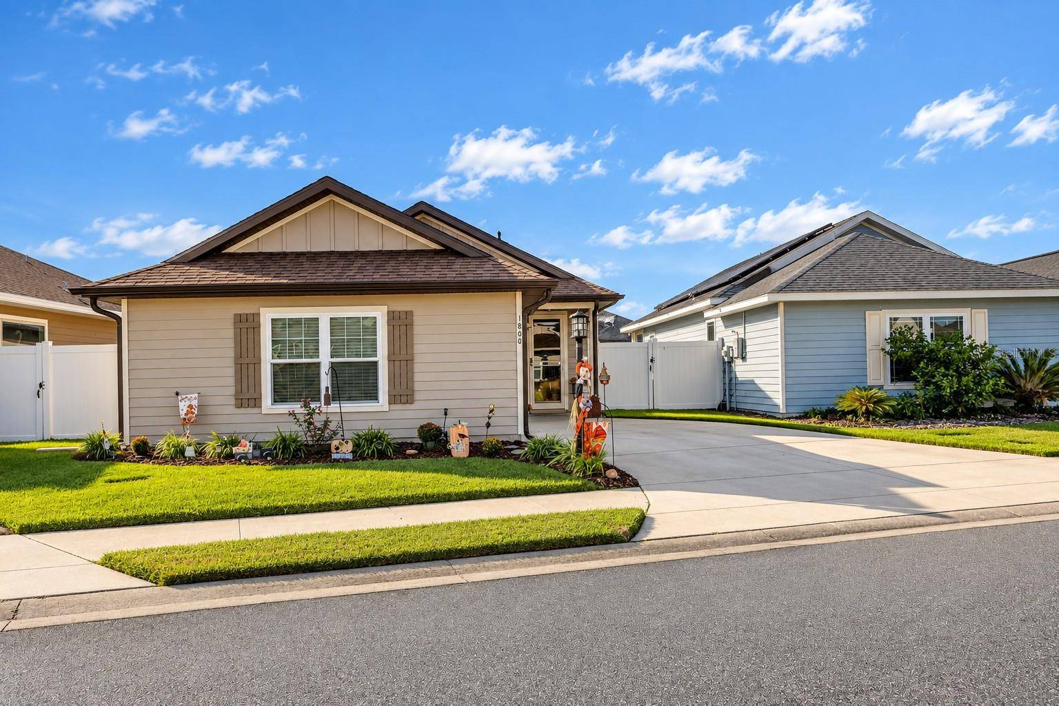 1800 SW 246TH DR, Newberry, FL 32669
