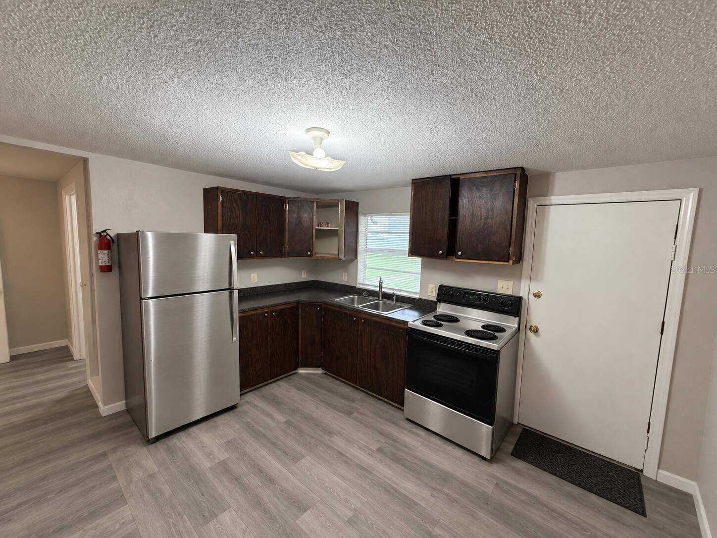 2006 W HICKORY ST, Lakeland, FL 33815