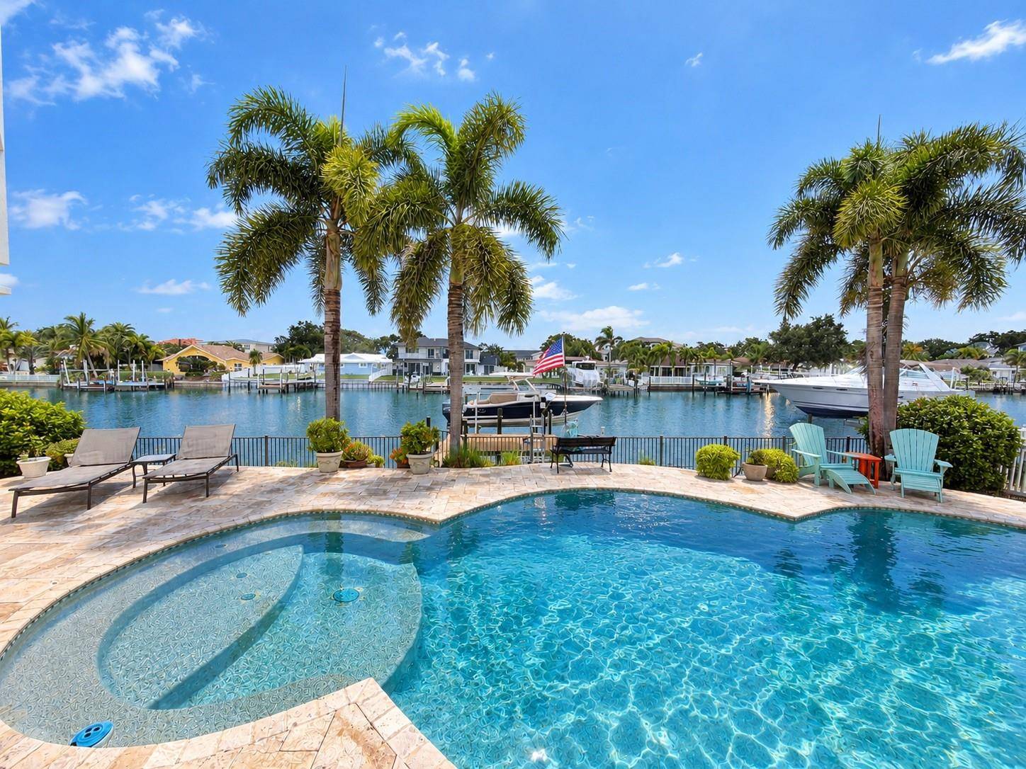 707 SNUG IS, Clearwater Beach, FL 33767