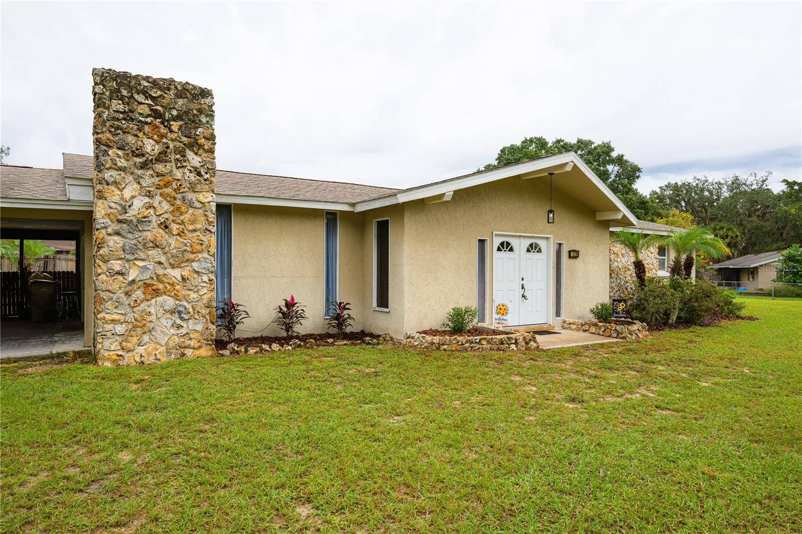 19839 ELDORADO DR, Eustis, FL 32736