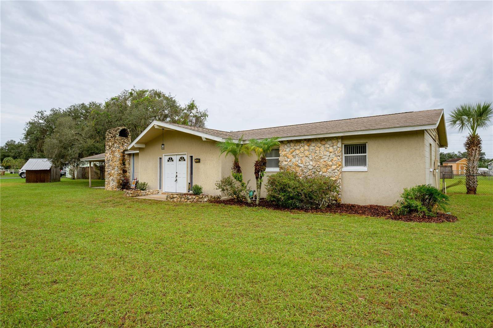 19839 ELDORADO DR, Eustis, FL 32736