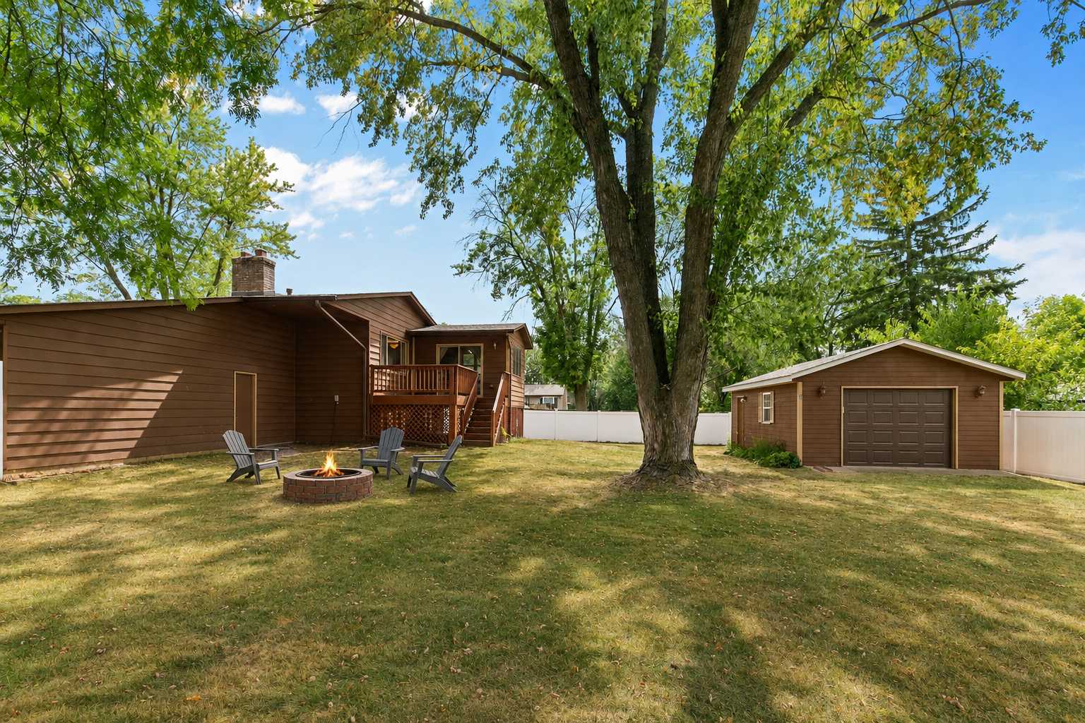 7300 Illies AVE S, Cottage Grove, MN 55016