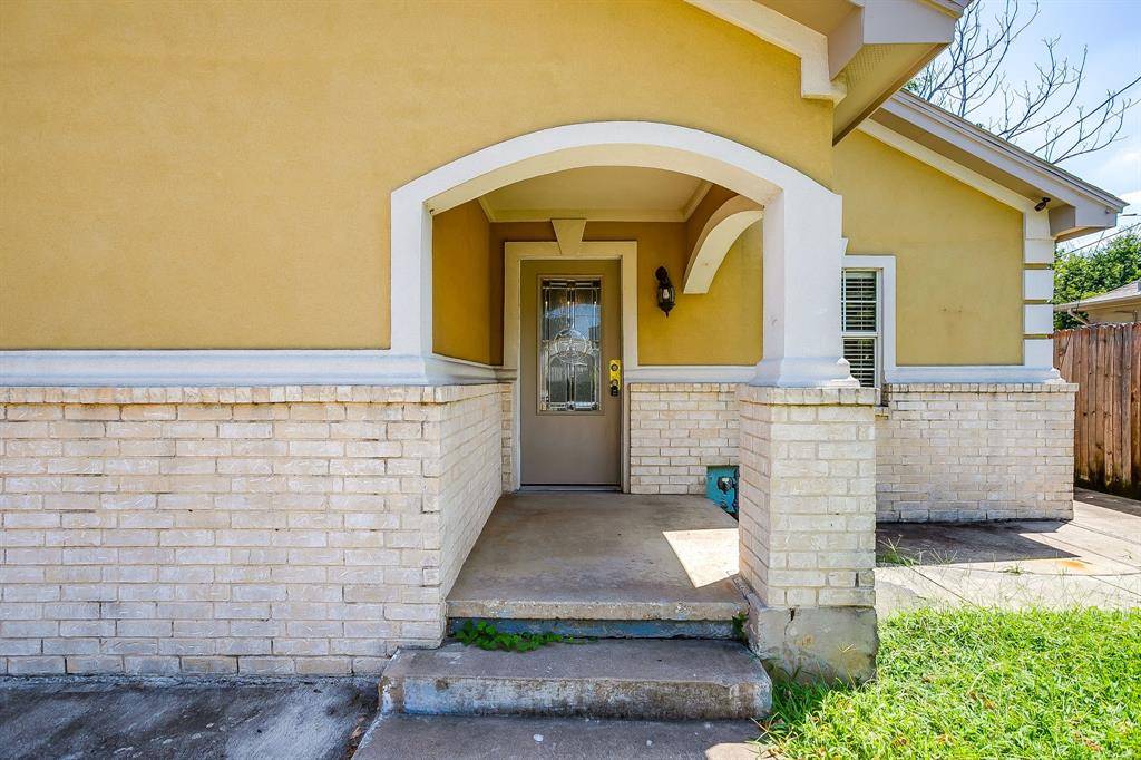 3732 E 1st Street, Fort Worth, TX 76111