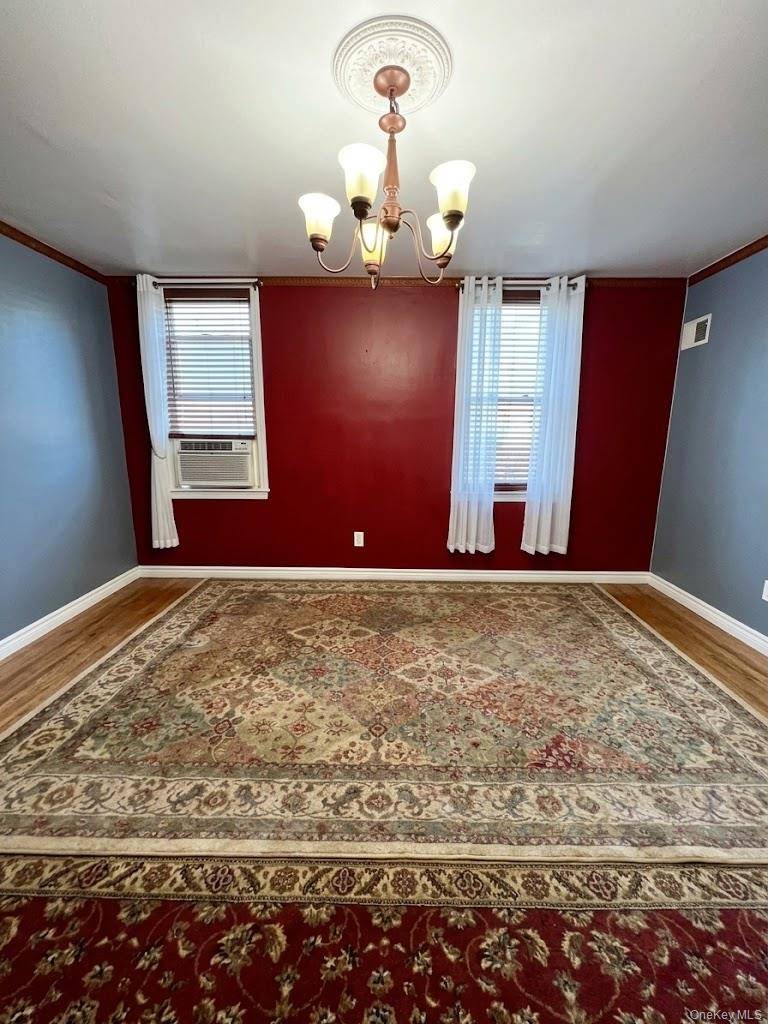 79 Moquette ROW, Yonkers, NY 10703