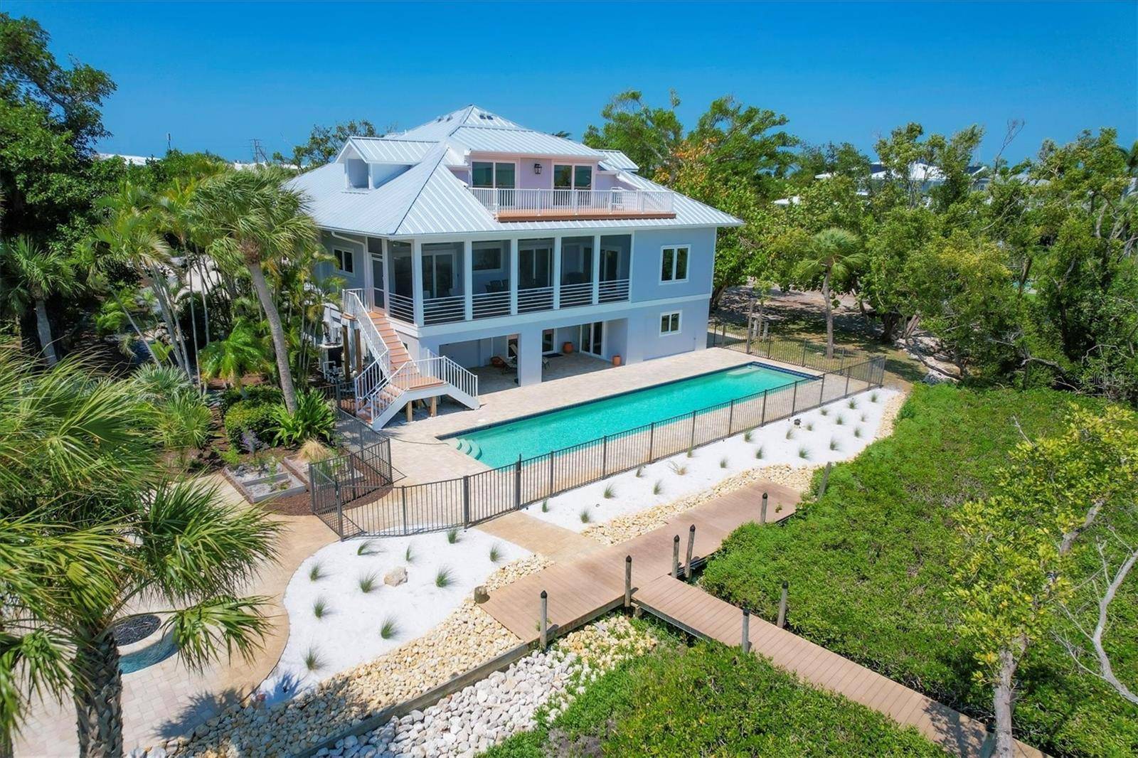 19 GROUPER HOLE DR, Boca Grande, FL 33921