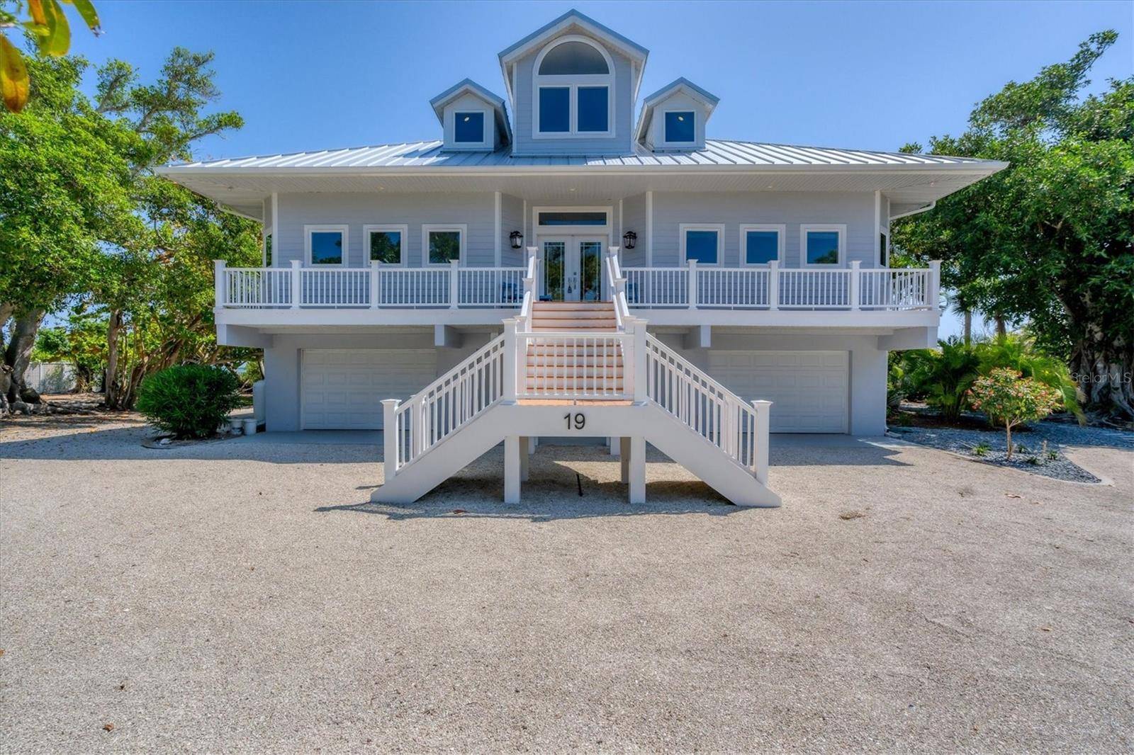 19 GROUPER HOLE DR, Boca Grande, FL 33921
