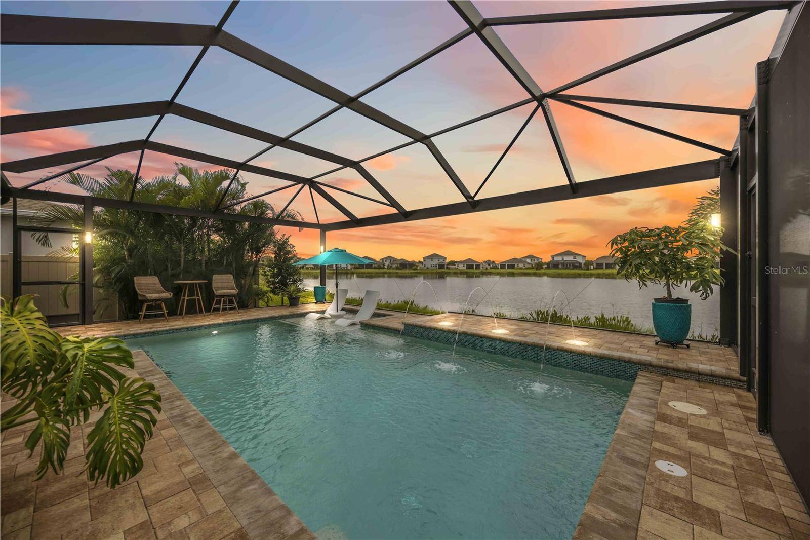 12596 NIGHT VIEW DR W, Sarasota, FL 34238