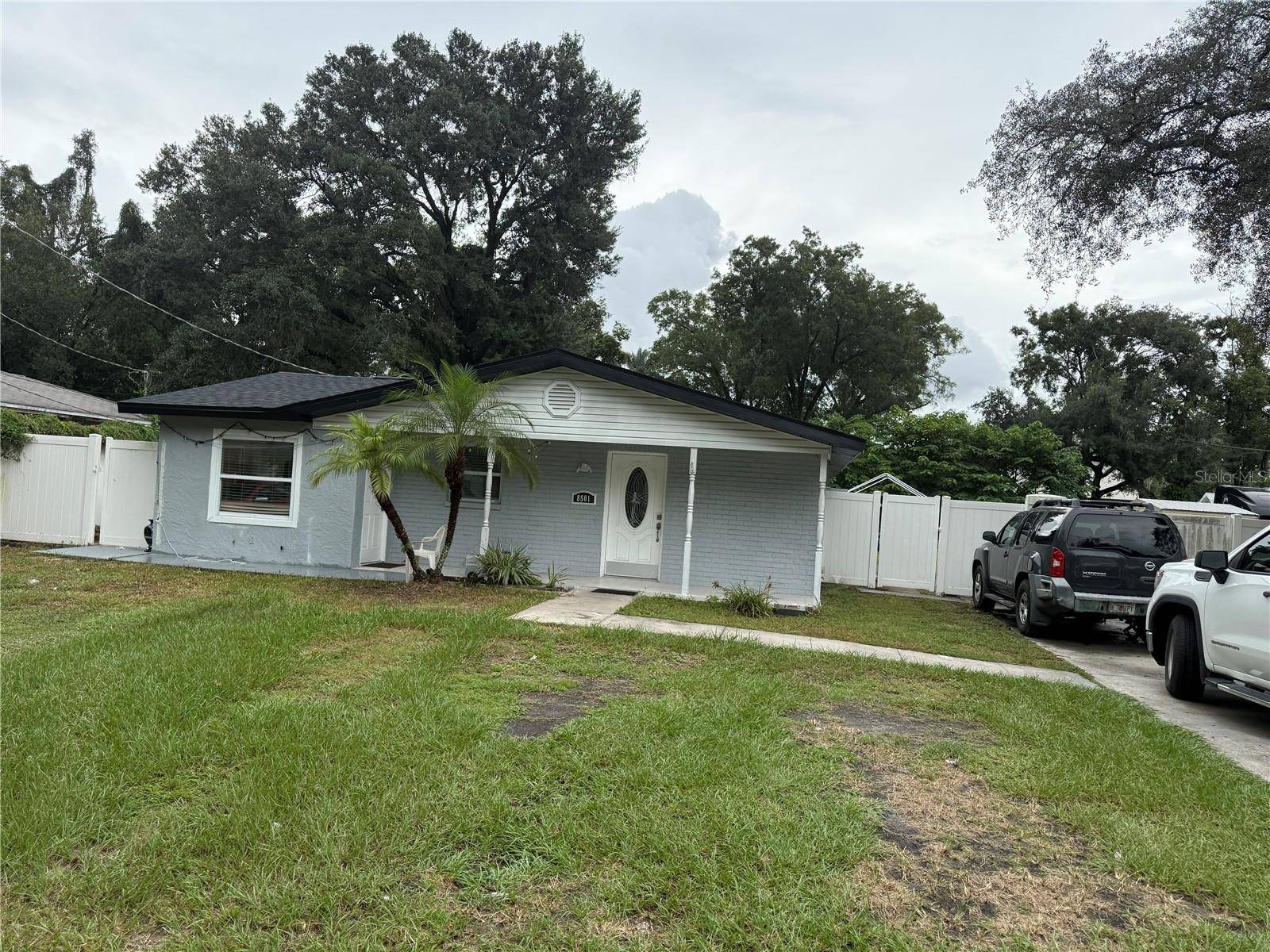 8501 N PACKWOOD AVE, Tampa, FL 33604
