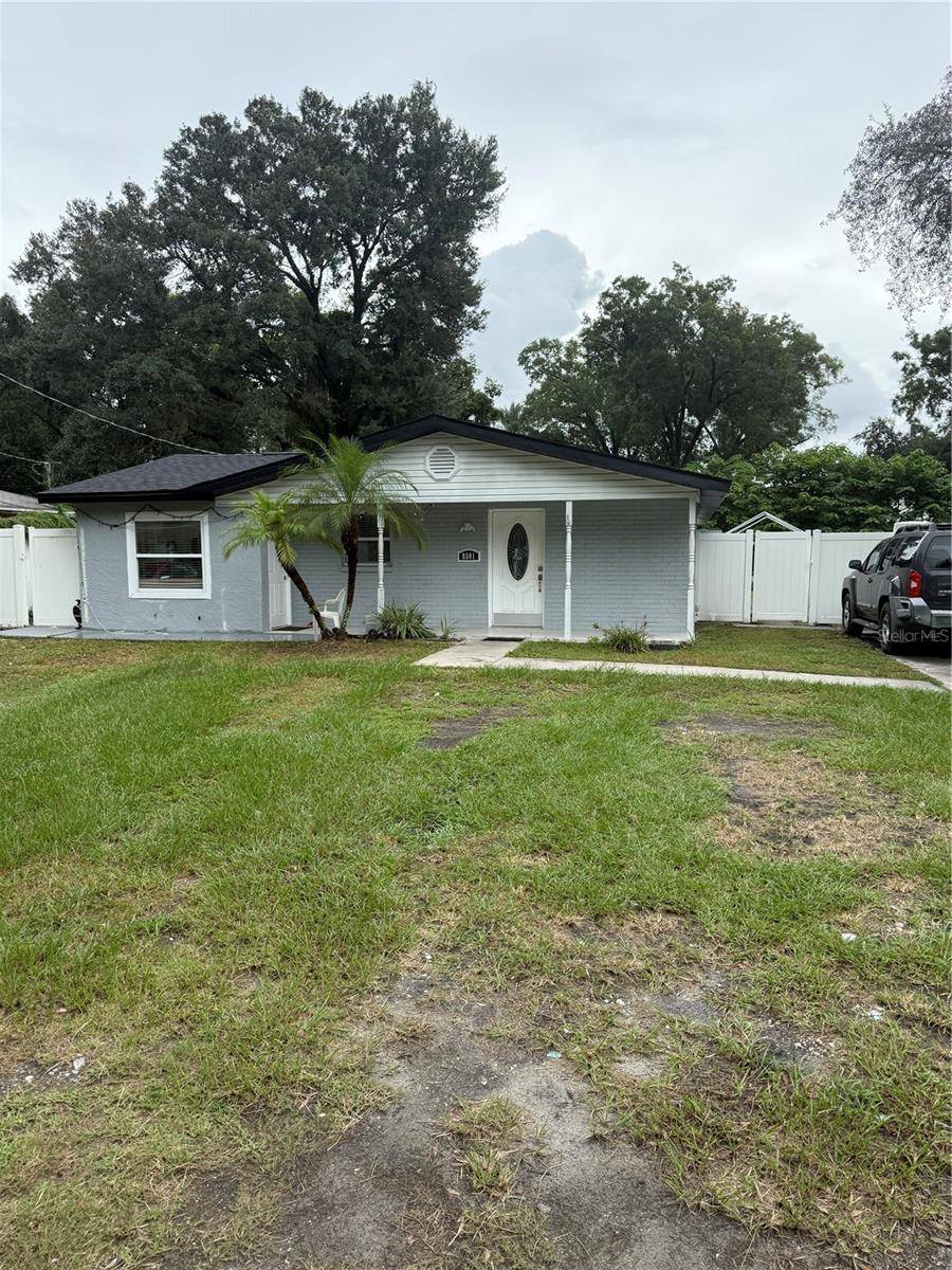 8501 N PACKWOOD AVE, Tampa, FL 33604