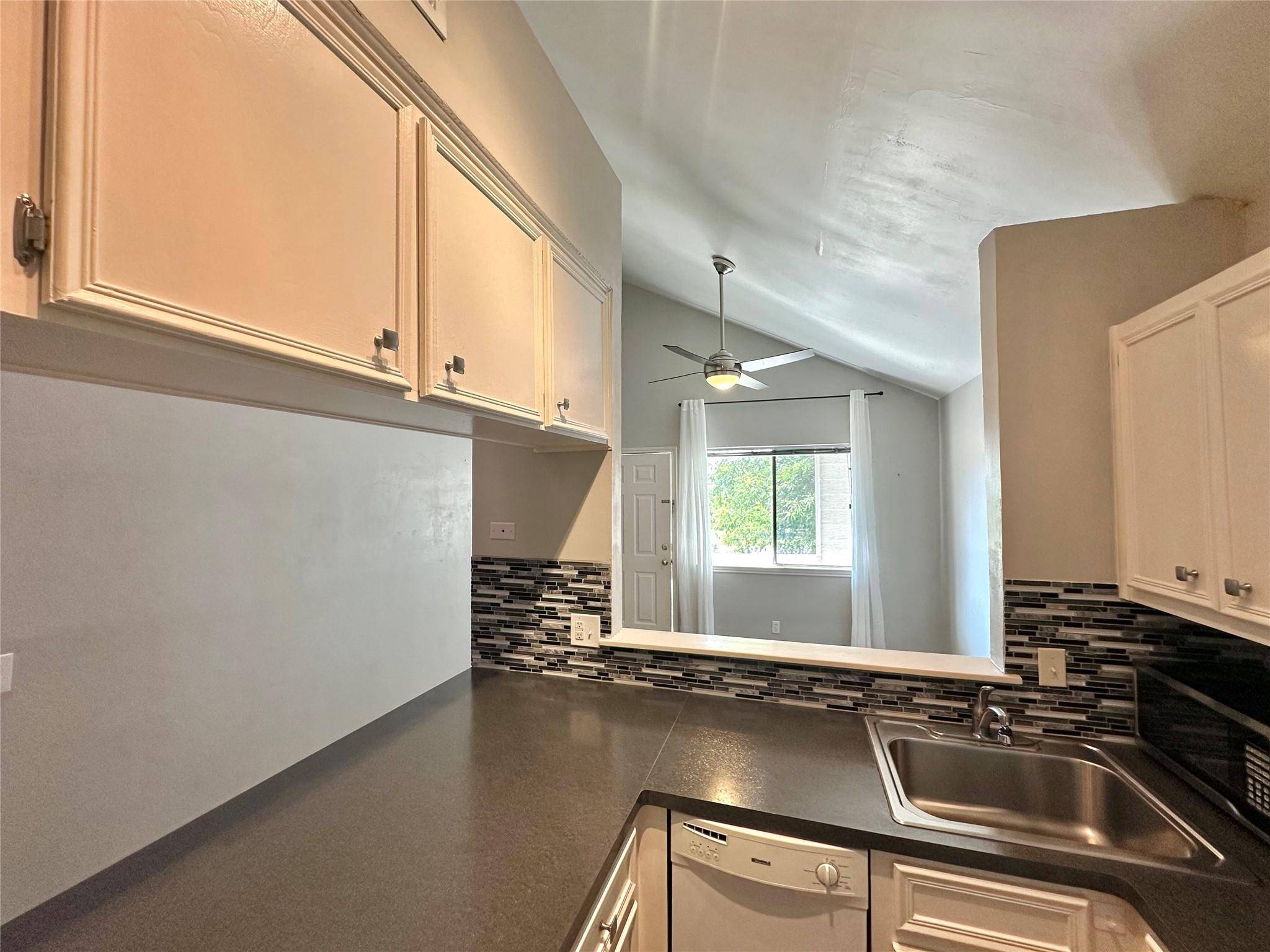 4411 Guadalupe ST #14, Austin, TX 78751