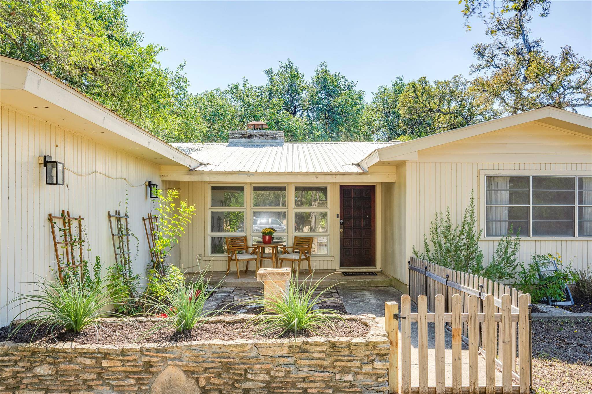 617 Dale DR, San Marcos, TX 78666