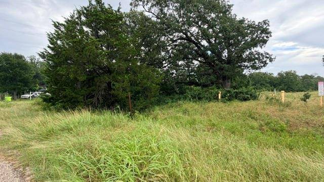 000 Cool Water DR, Bastrop, TX 78602