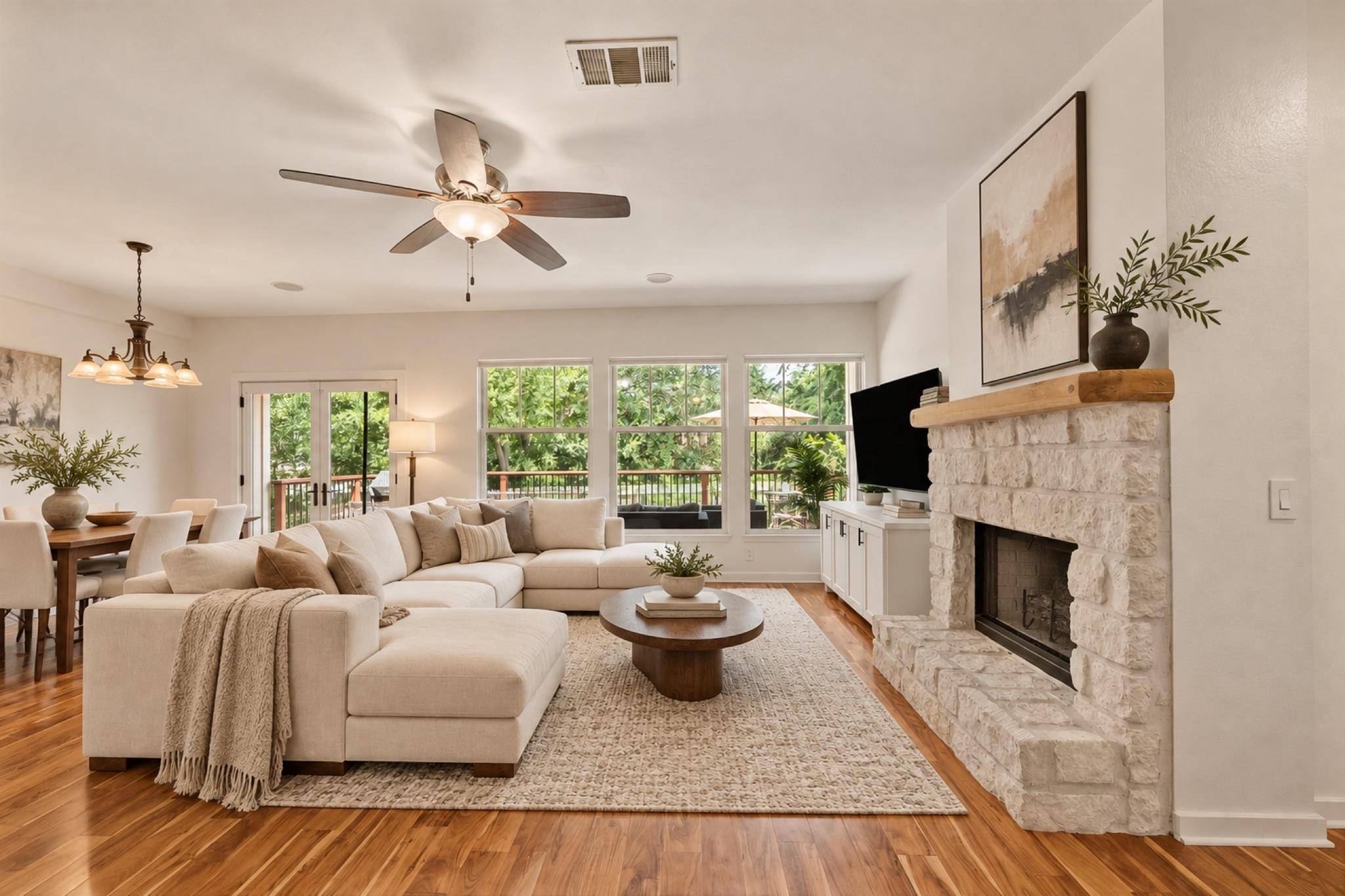 9131 Edwardson LN, Austin, TX 78749
