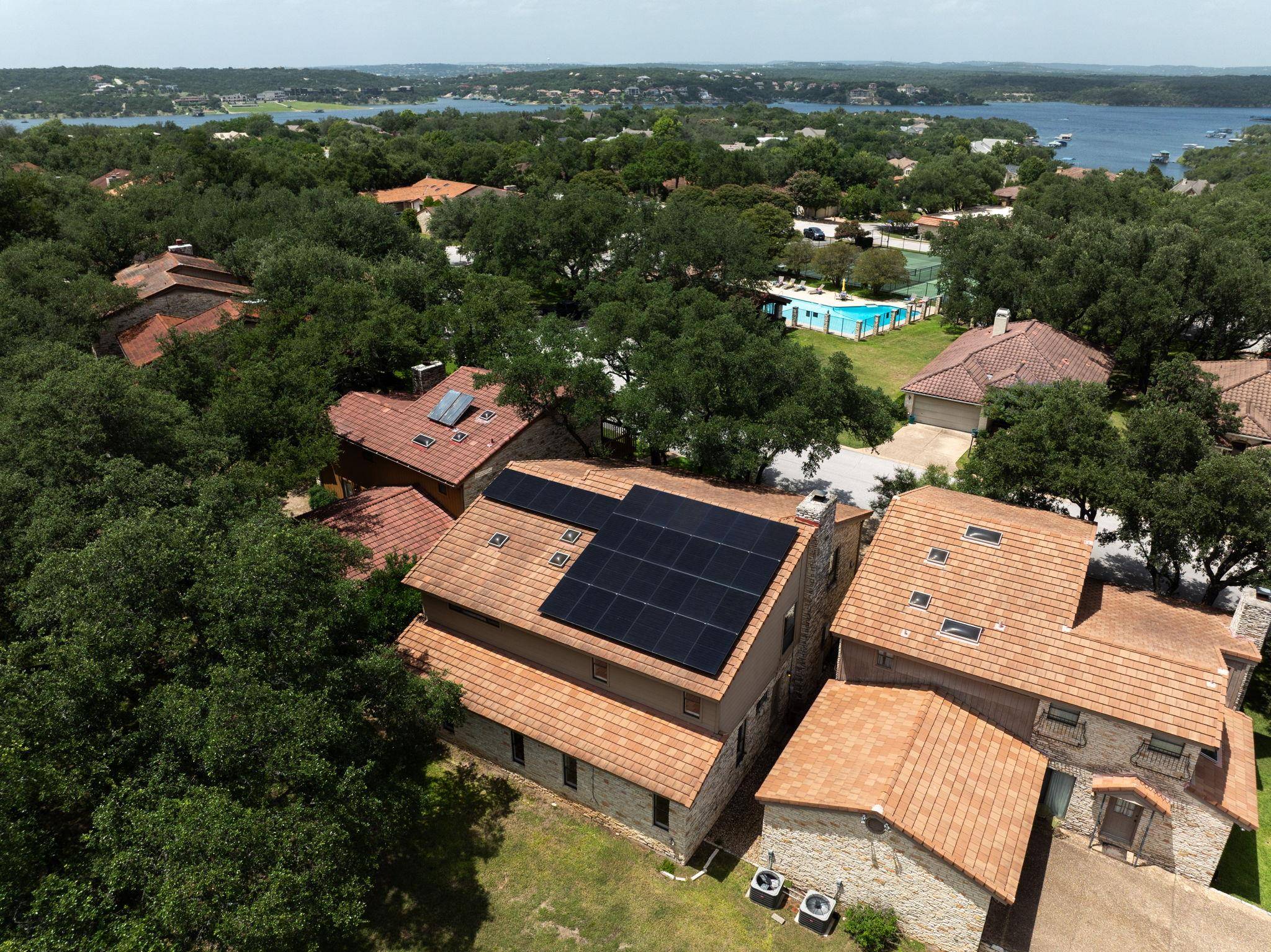 103 Crescent Bluff, Lakeway, TX 78734