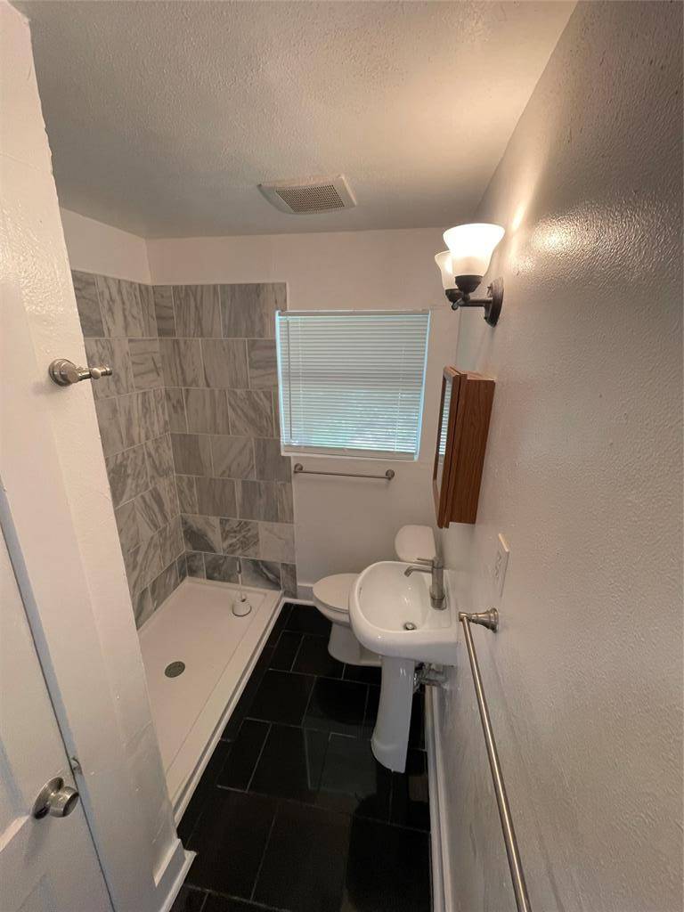 706 Springdale RD, Austin, TX 78702