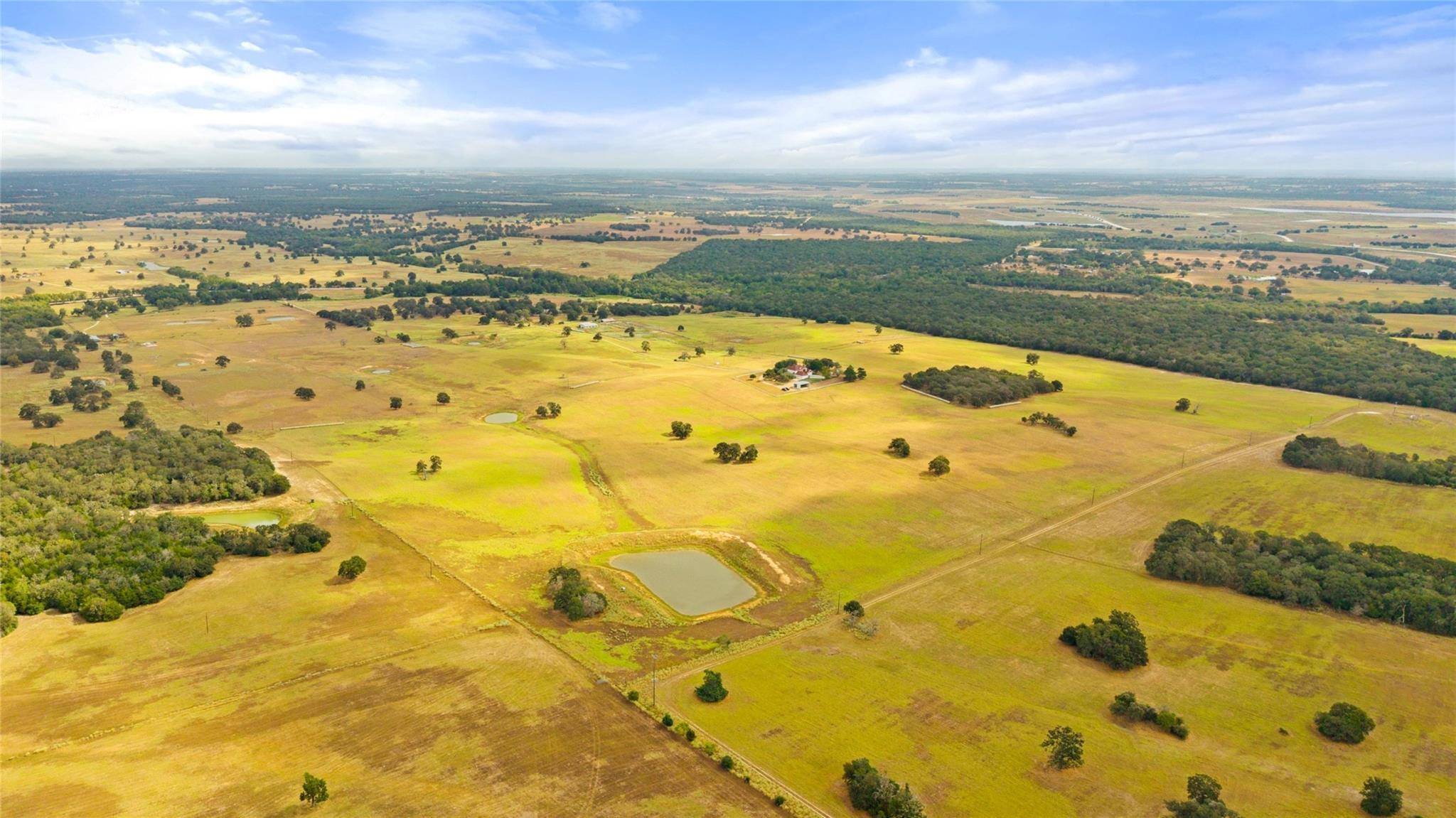 18000 Fm 112, Thrall, TX 76578