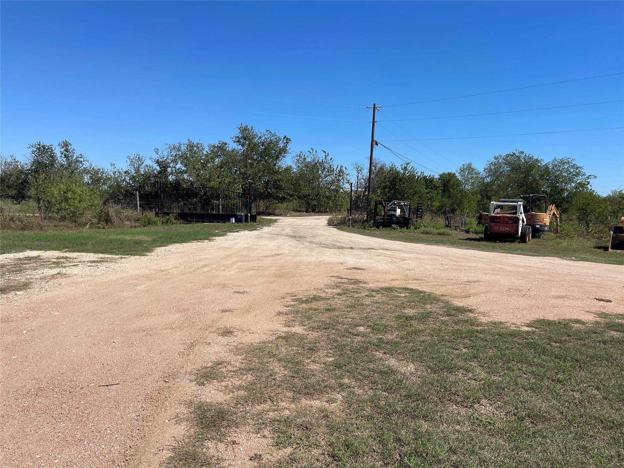 12212 Ballerstedt RD, Elgin, TX 78621