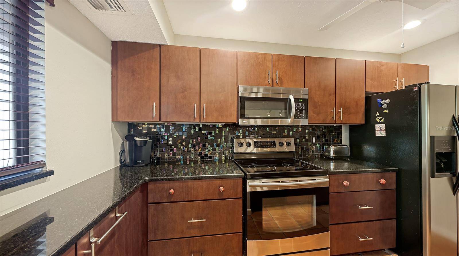 1708 GLENHOUSE DR #314, Sarasota, FL 34231