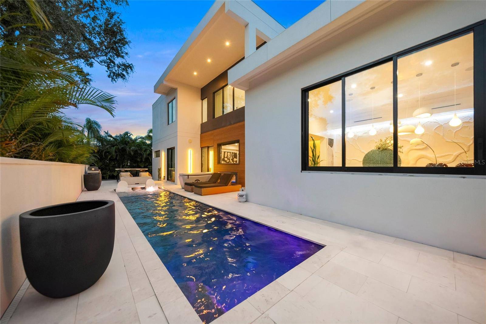 2149 HYDE PARK ST, Sarasota, FL 34239