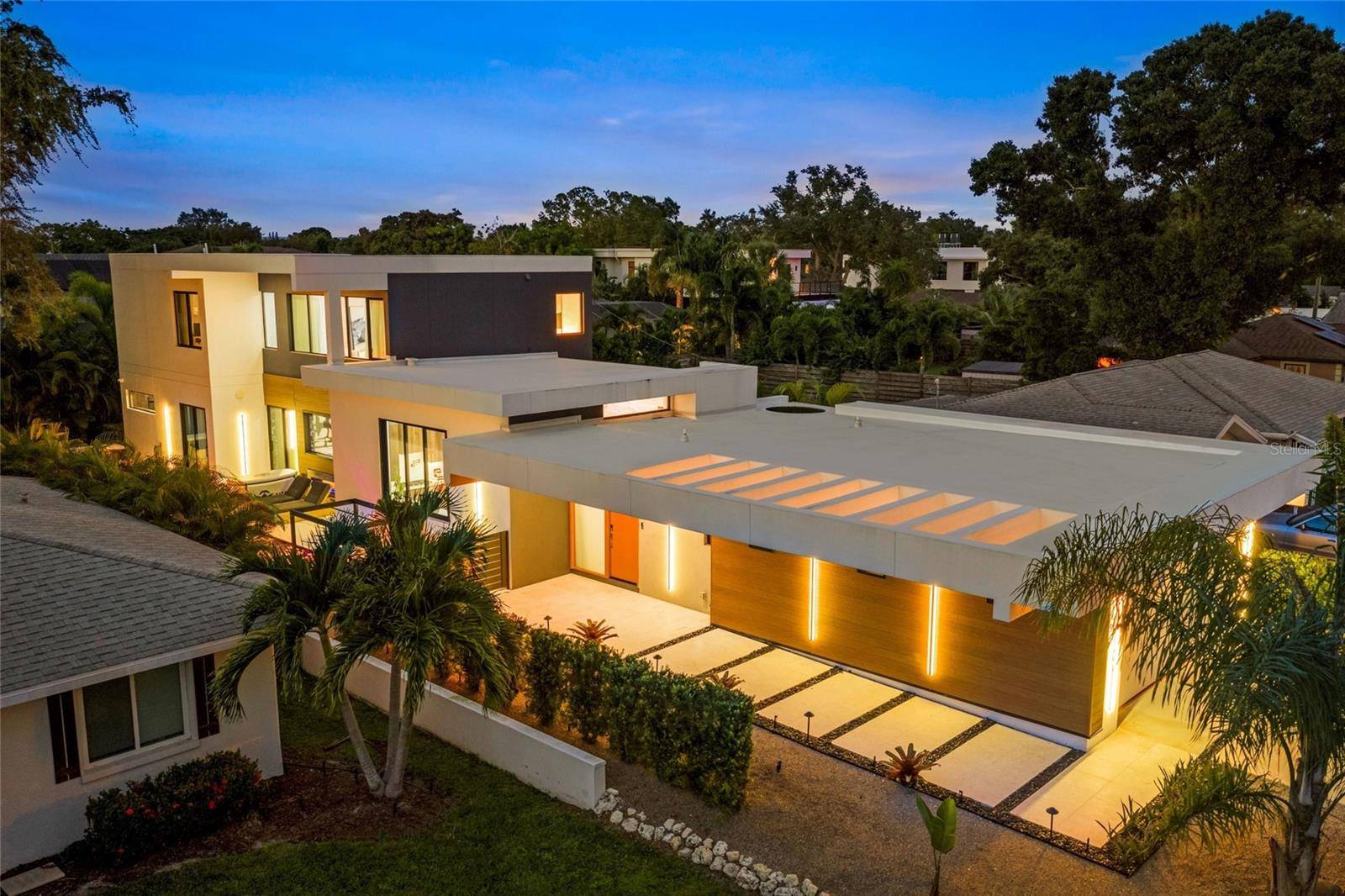 2149 HYDE PARK ST, Sarasota, FL 34239
