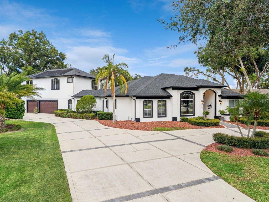 1066 CEASARS CT, Mount Dora, FL 32757