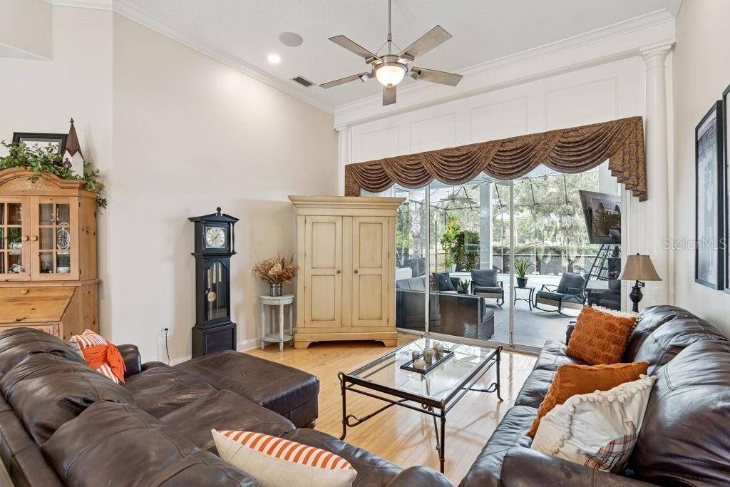 1066 CEASARS CT, Mount Dora, FL 32757